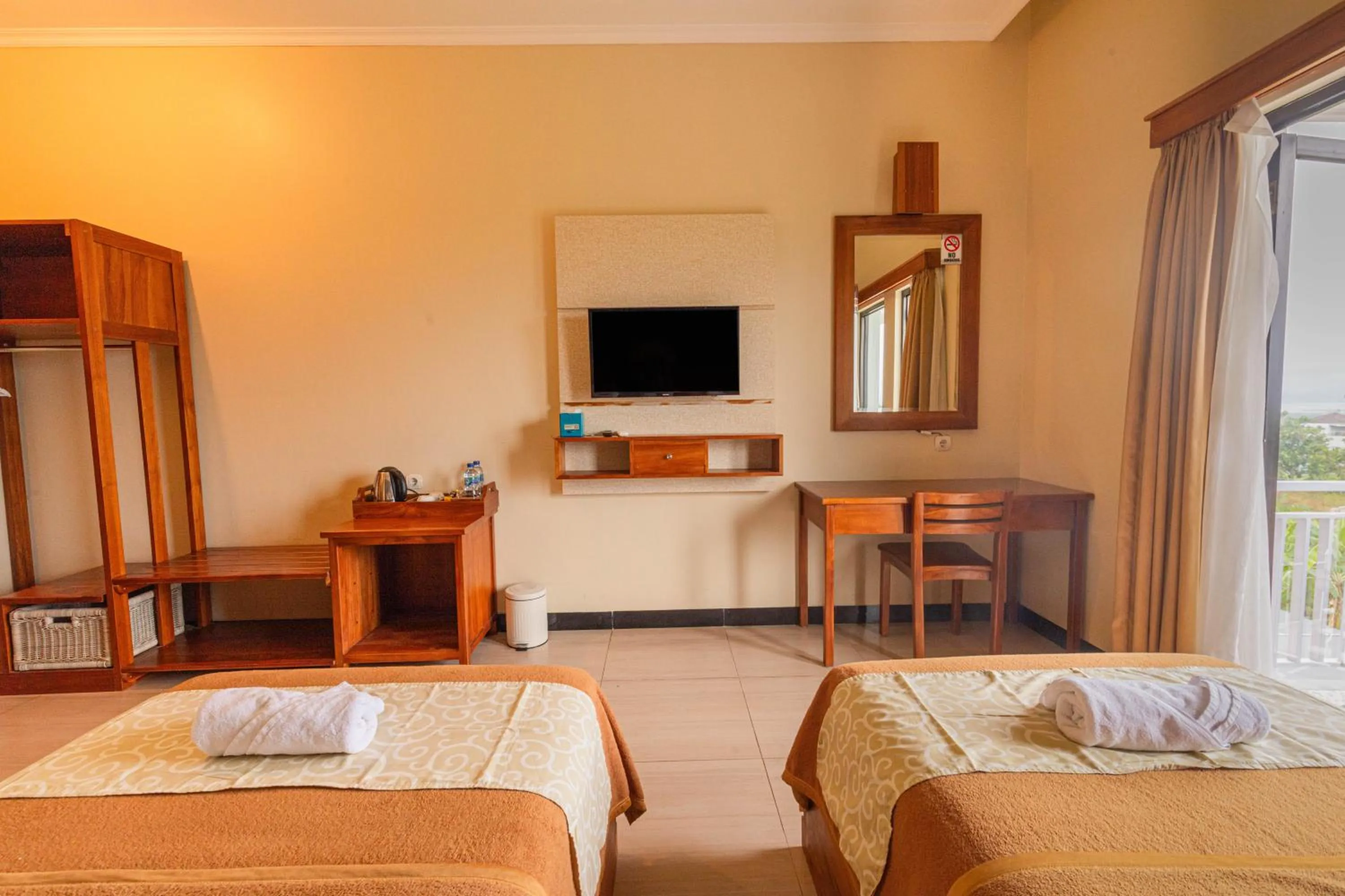 Superior Double or Twin Room in Hotel Griya Katarina