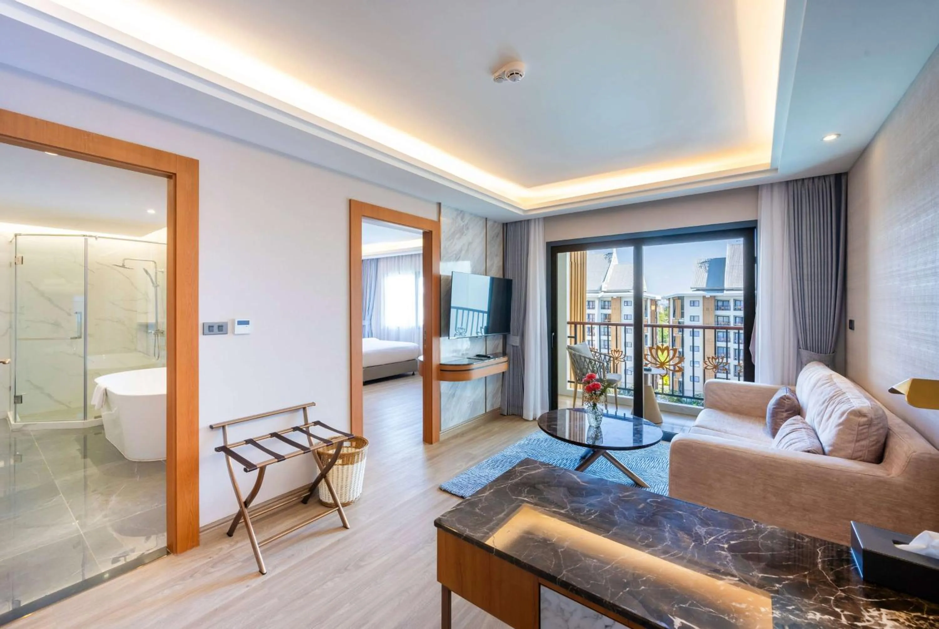 One-Bedroom King Suite with Pool View in Wyndham Jomtien Pattaya