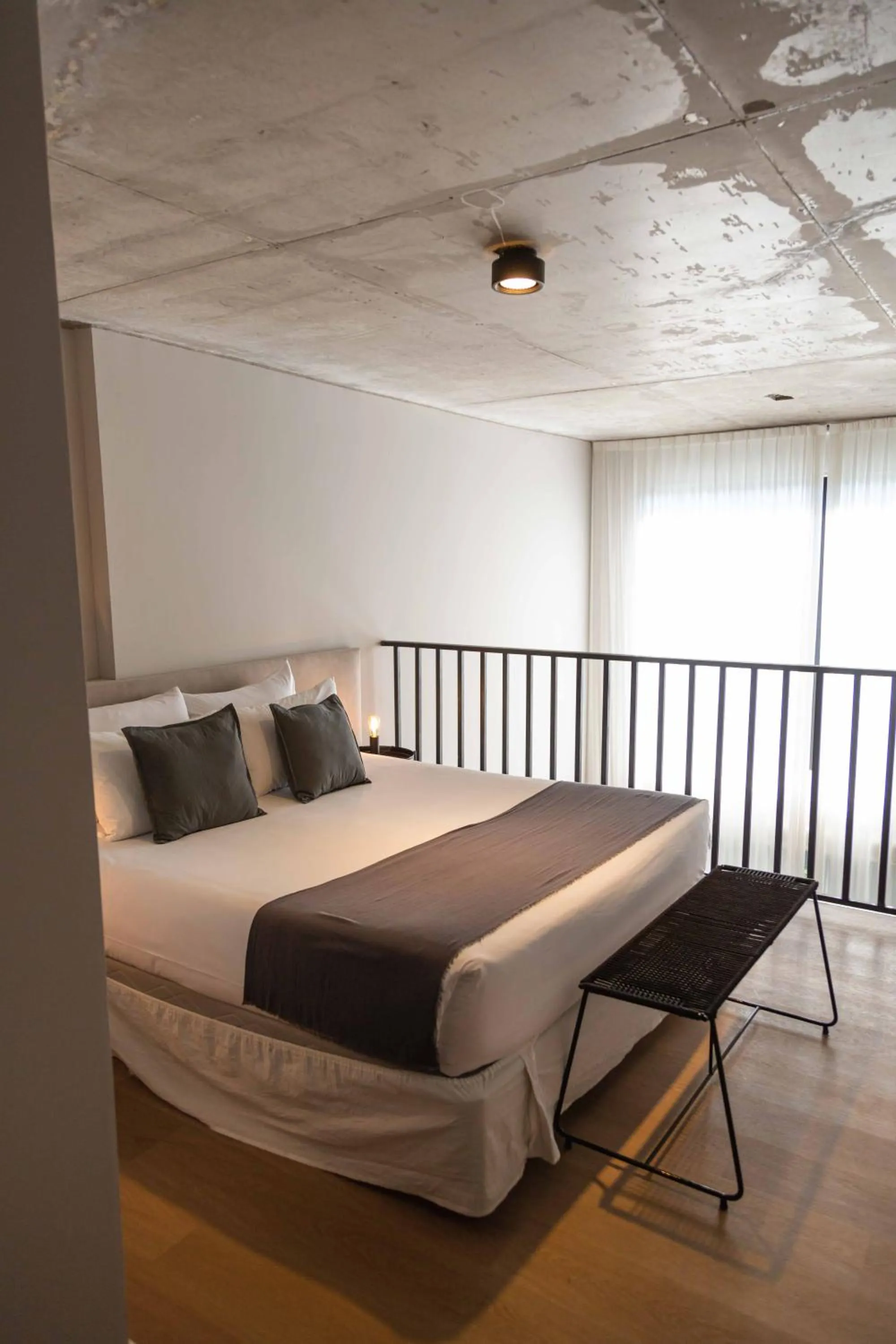 Family Room in Milenia Soho by iPPA