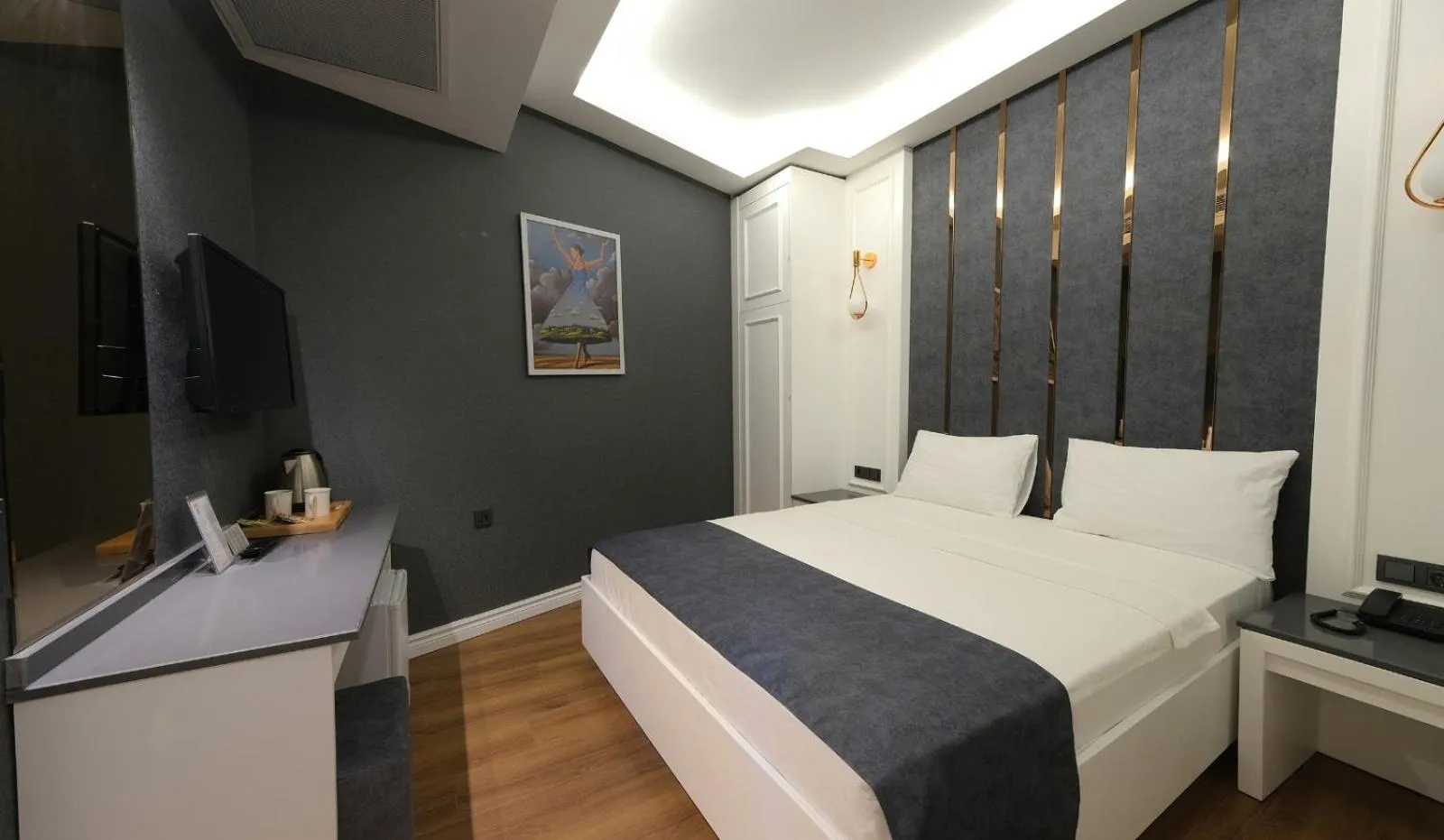 Budget Double or Twin Room without Windows in Mai İnci Otel
