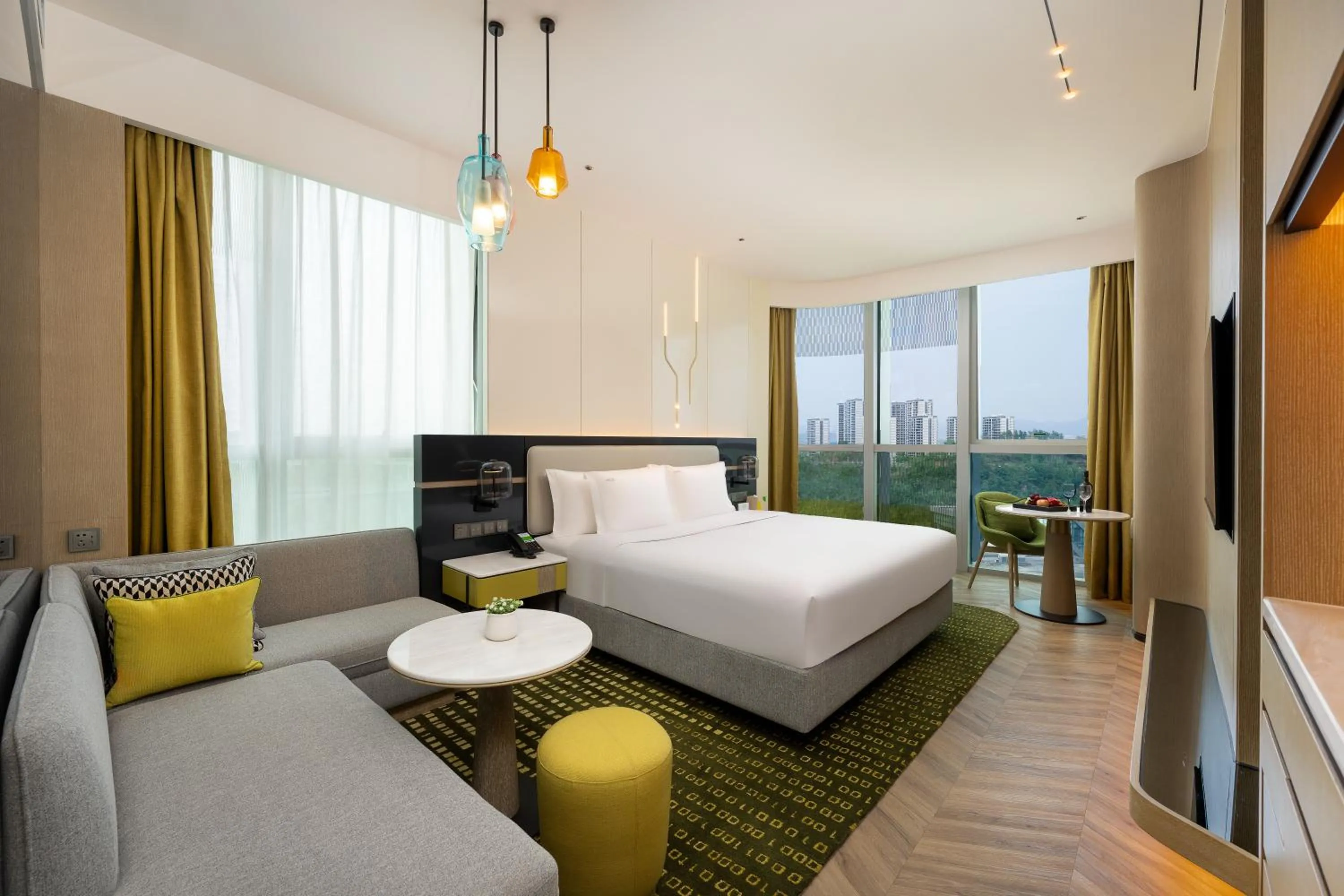 Standard King Room with Garden View in Holiday Inn Chongqing Data Valley by IHG