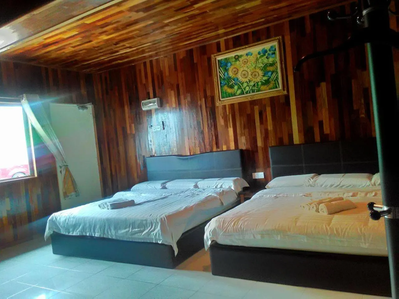 Deluxe Family Suite in Mabohai Resort Klebang