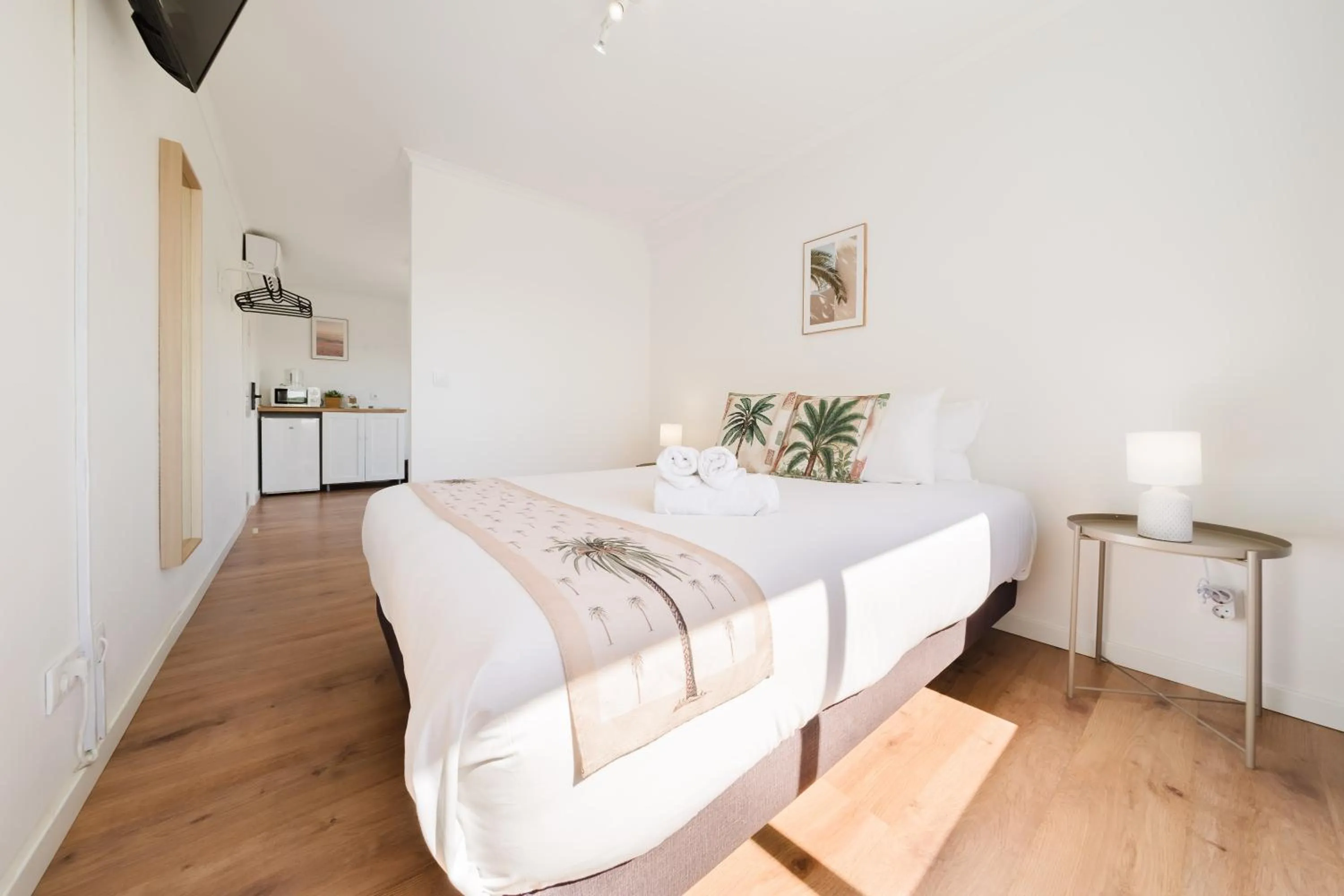 Superior Double Room in Villa Paraíso da Caparica