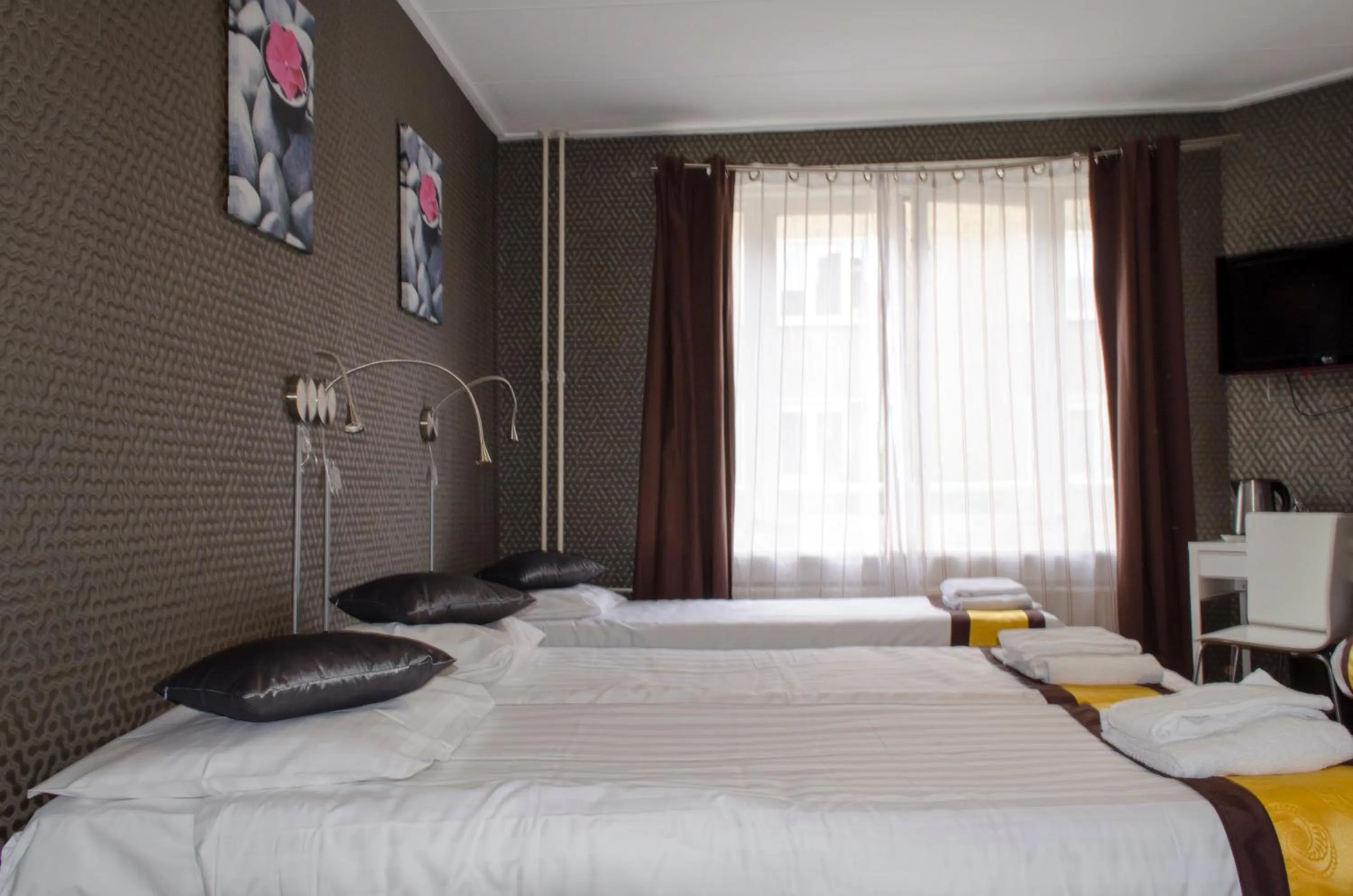 Quadruple Room with Private Bathroom in Hotel Flipper Amsterdam