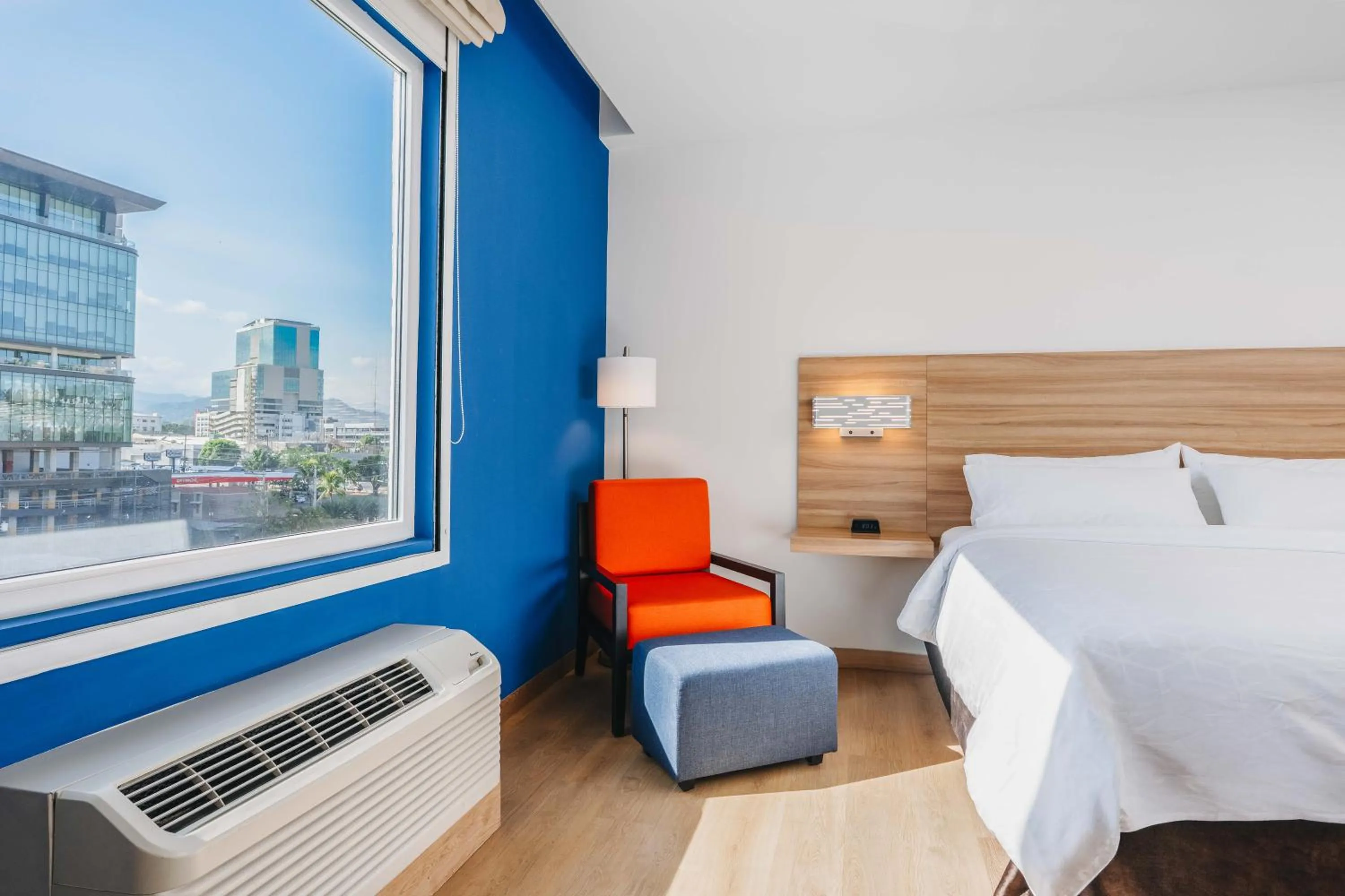 Standard King Room in Holiday Inn Express Tegucigalpa by IHG