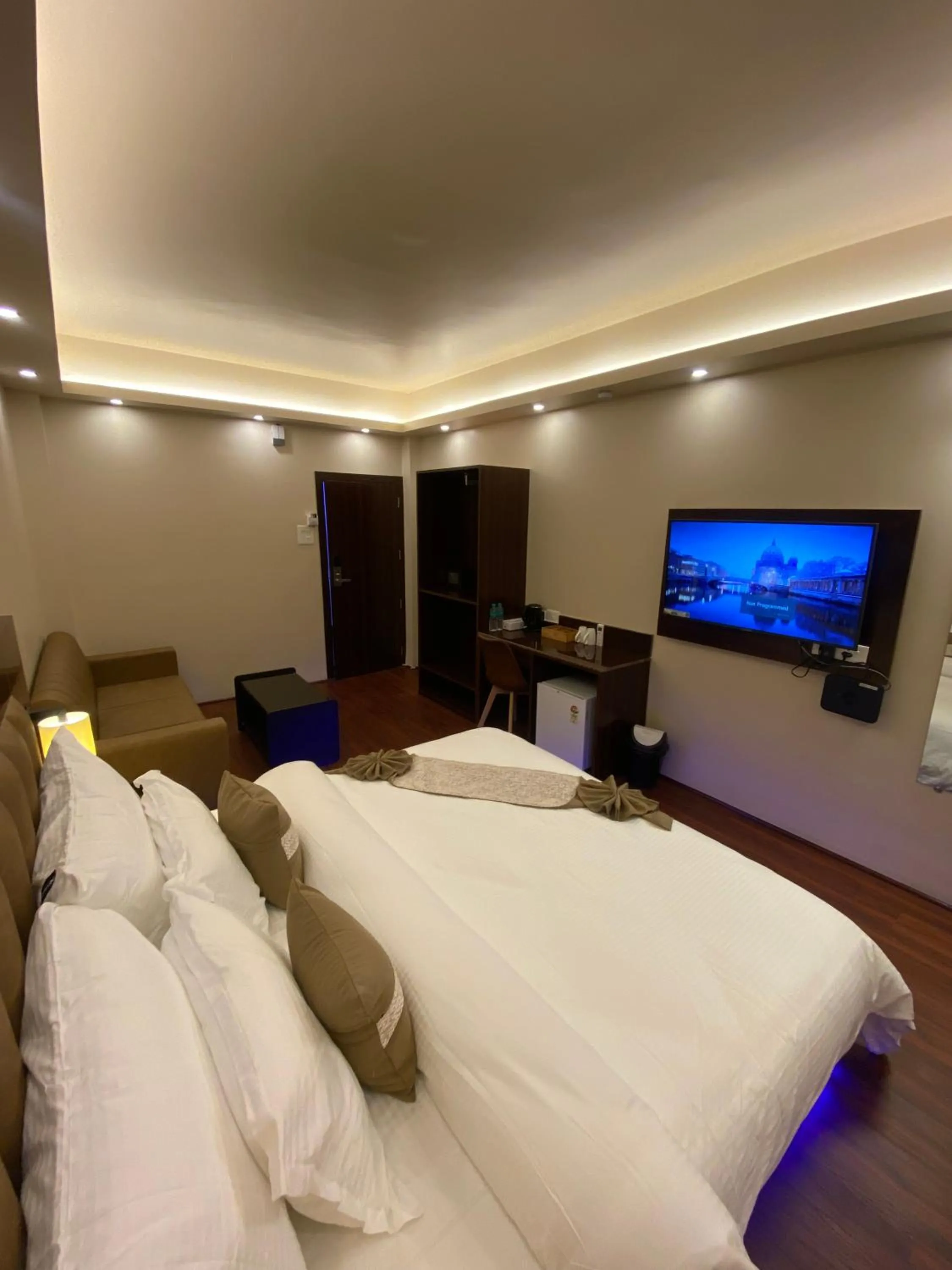 Deluxe Queen Room in XCELSIOR HOTEL & SPA