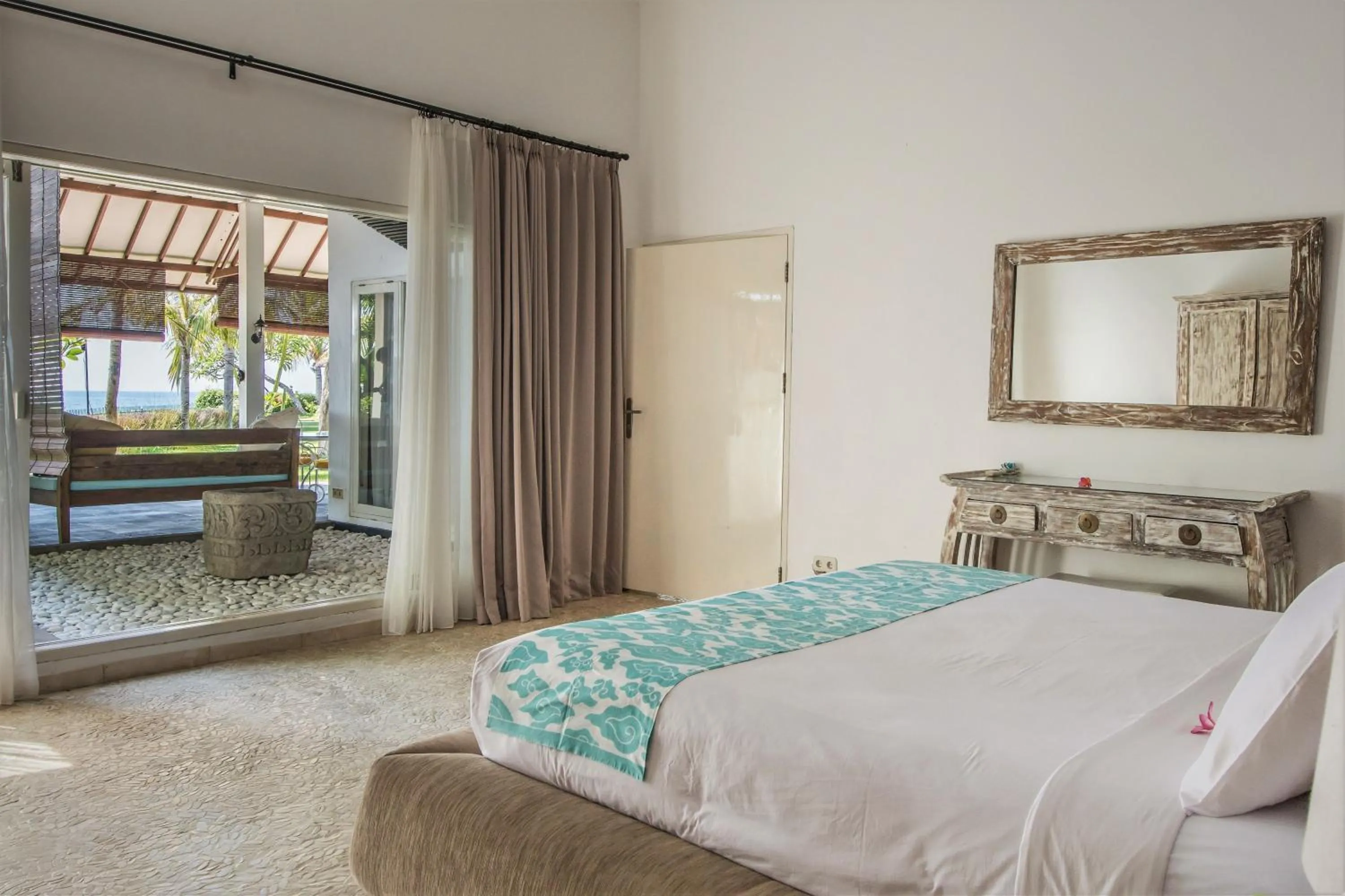 Two-Bedroom Family Suite in Mayo Resort