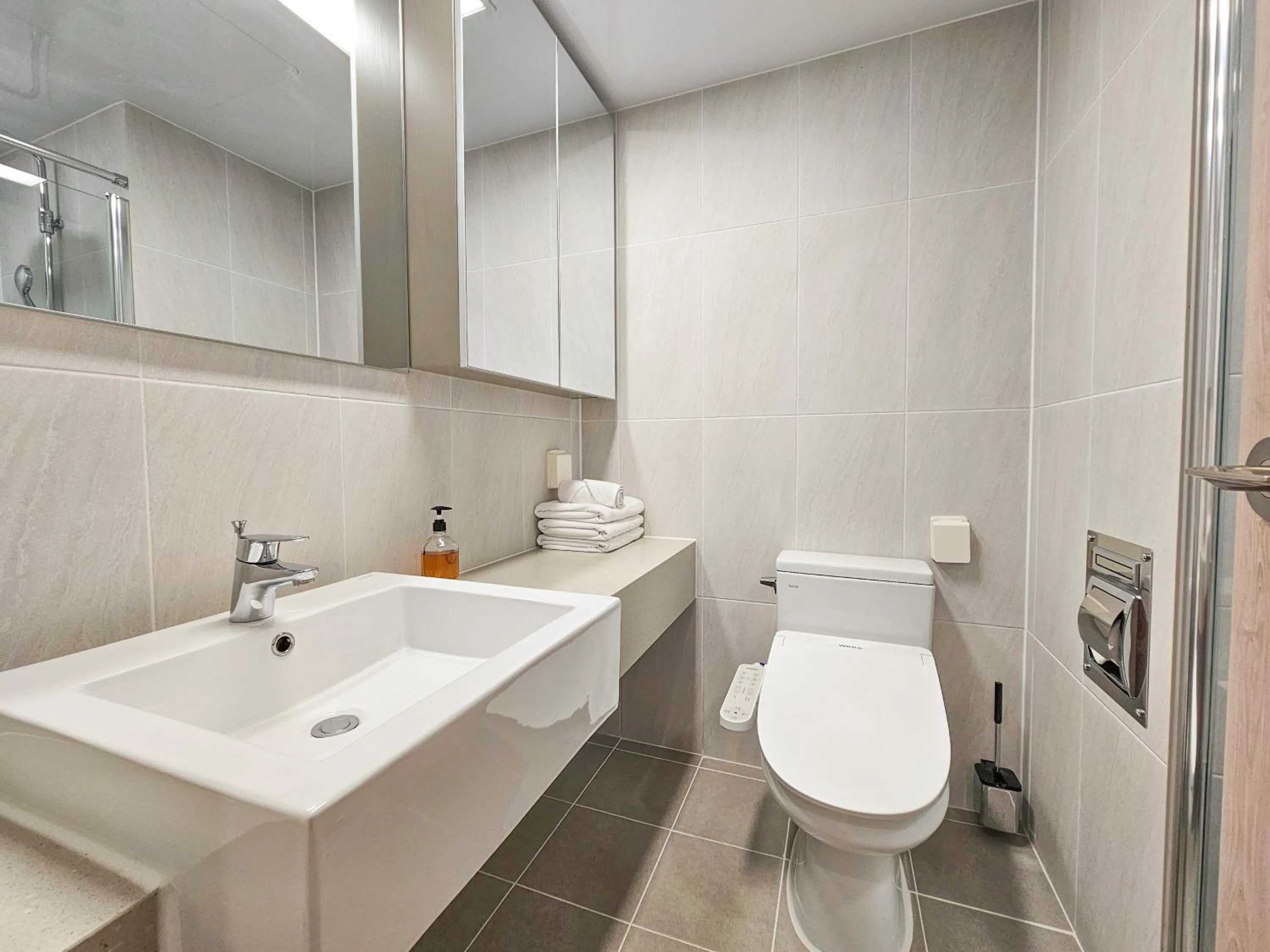 C type. FLAT SUITE OCEAN VIEW (Middle floors, 8F~20F) in UH FLAT The SOKCHO