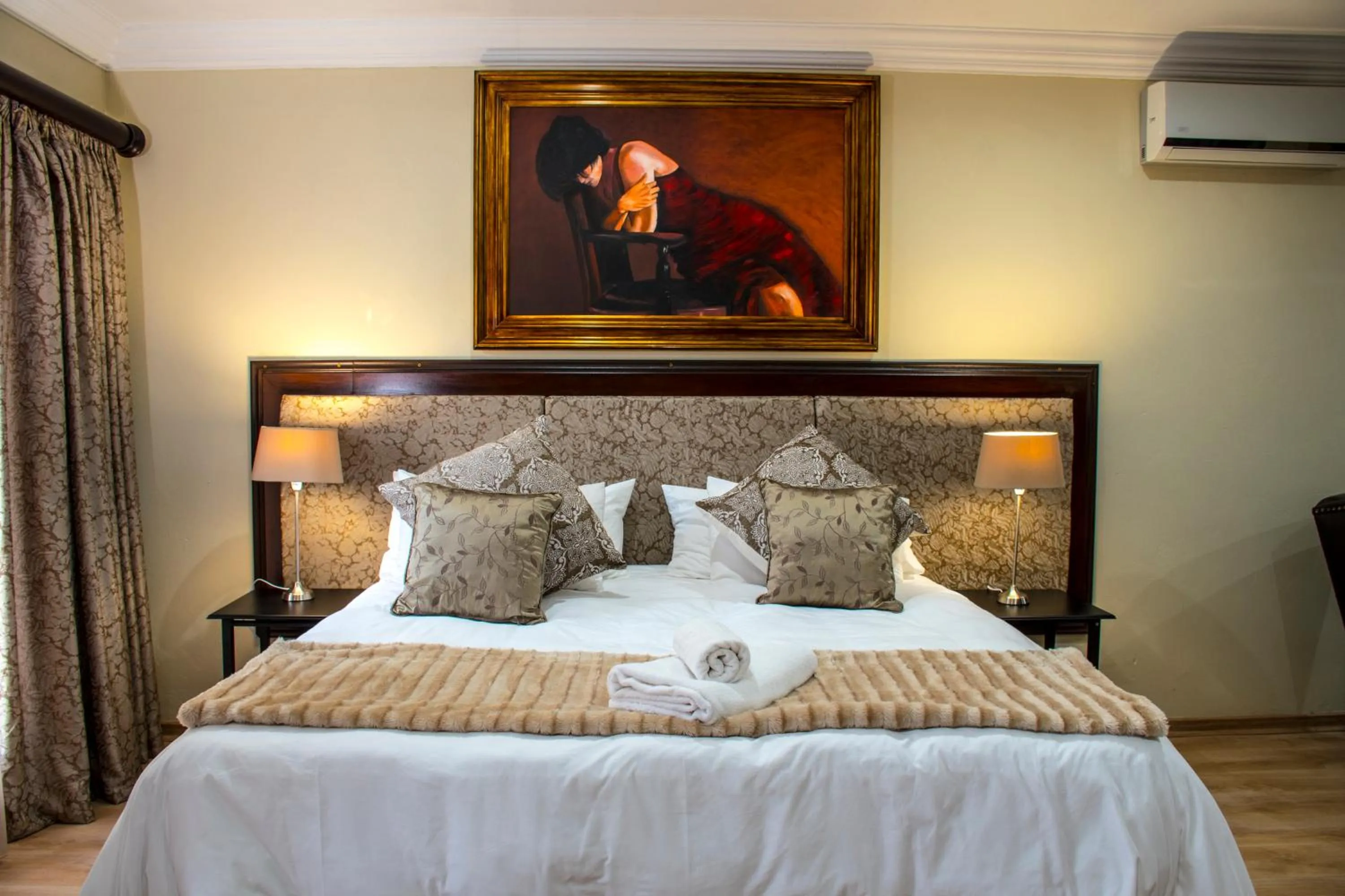 Twin/Double Room in Casa Flora Guesthouse