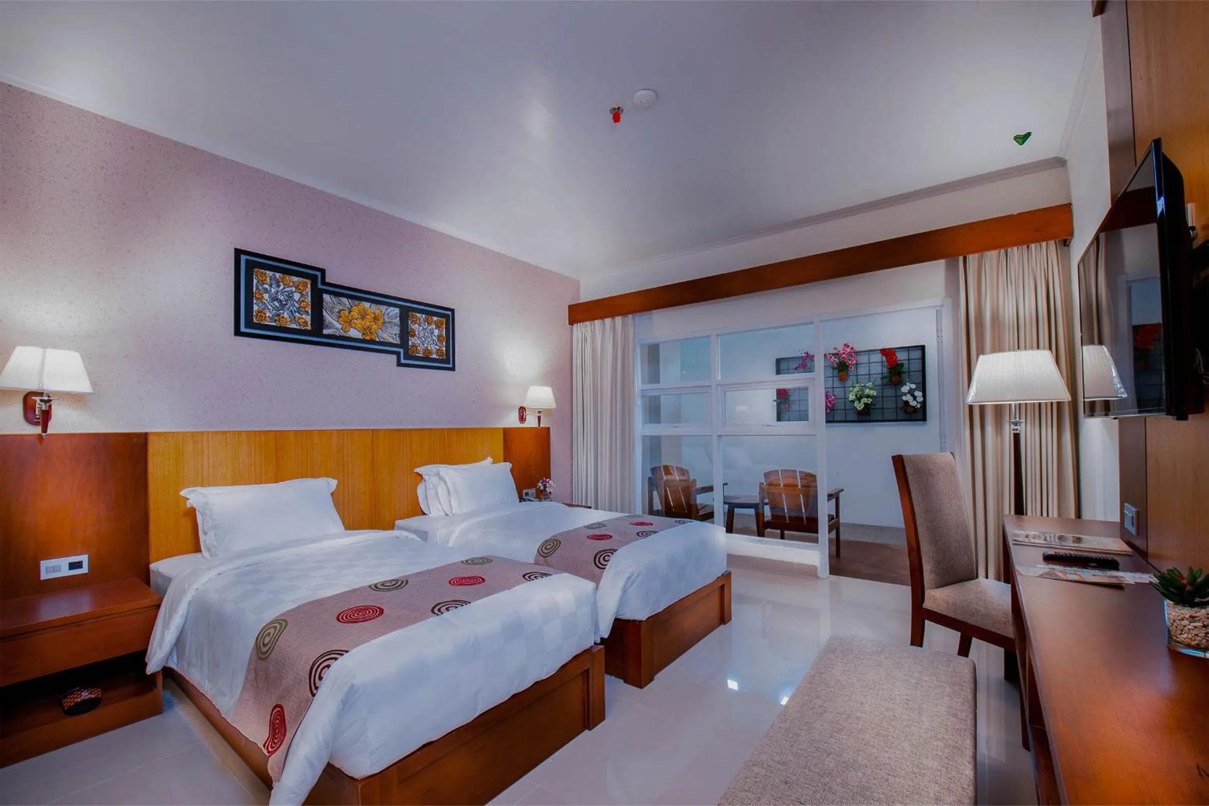 Deluxe Twin Room in Griya Persada Convention Hotel & Resort Bandungan