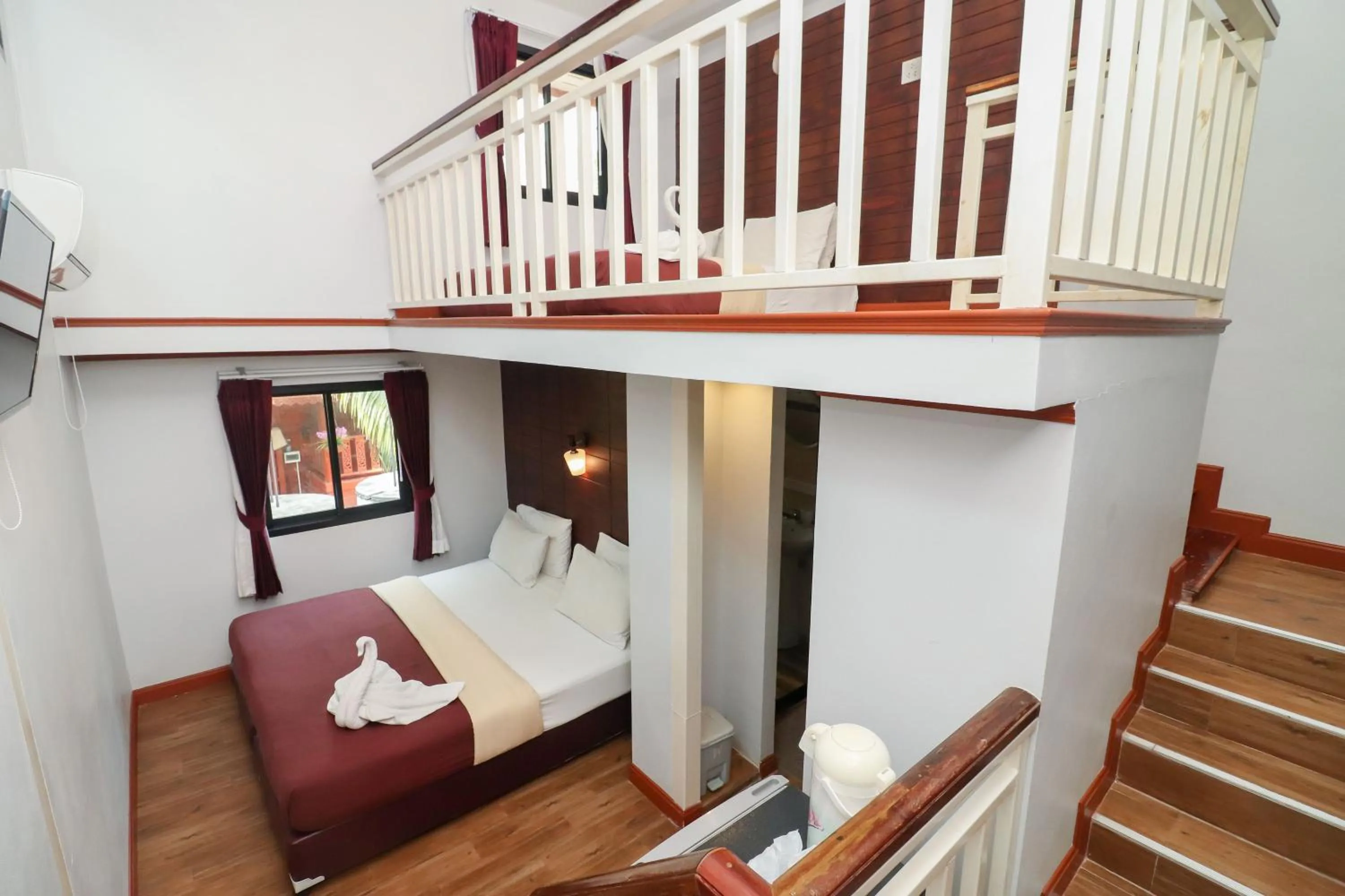 Quadruple Room in Sinsamut Koh Samed