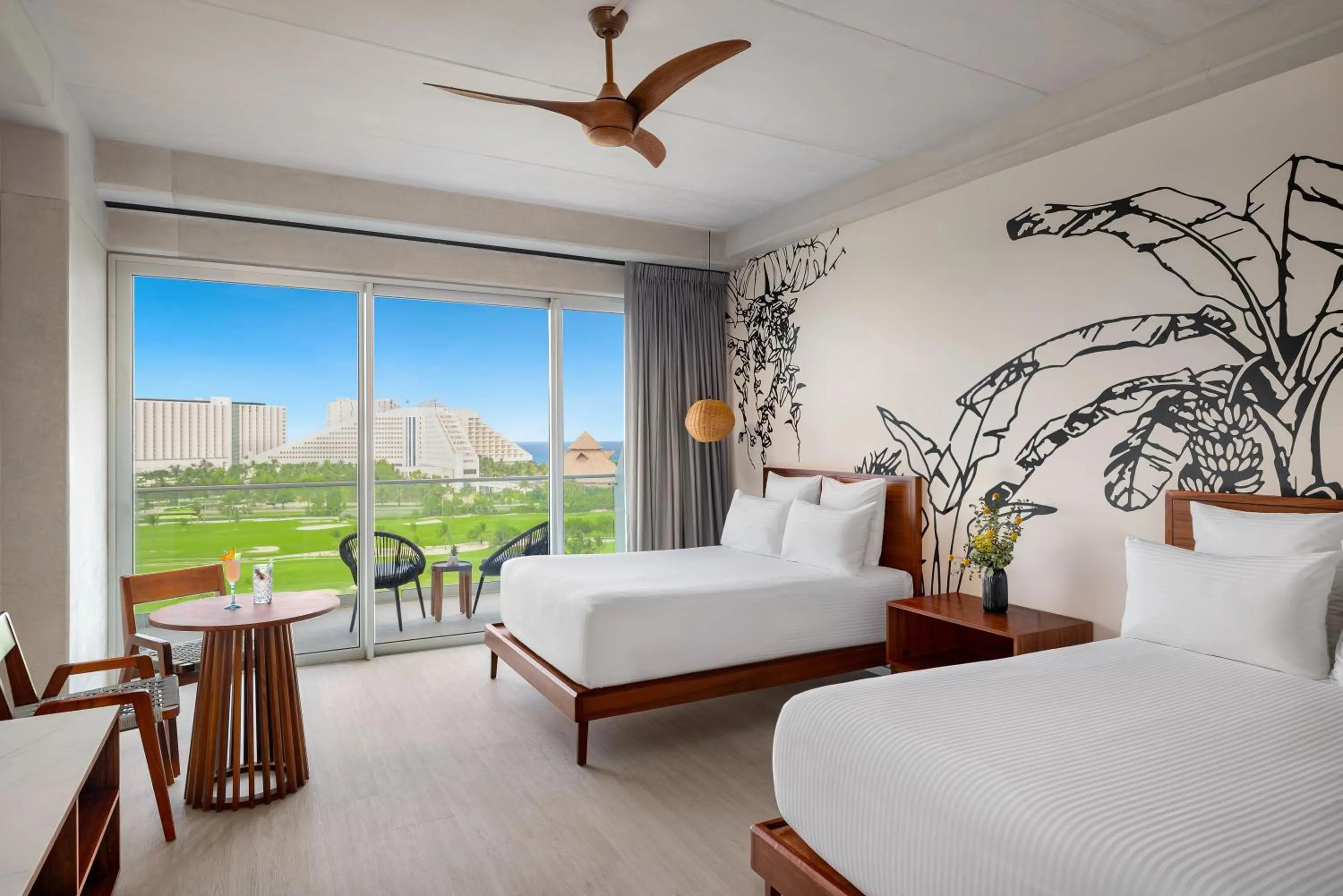 Vantage Club Junior Suite Golf View Double in Hyatt Vivid Grand Island Cancun-All Inclusive Adults Only