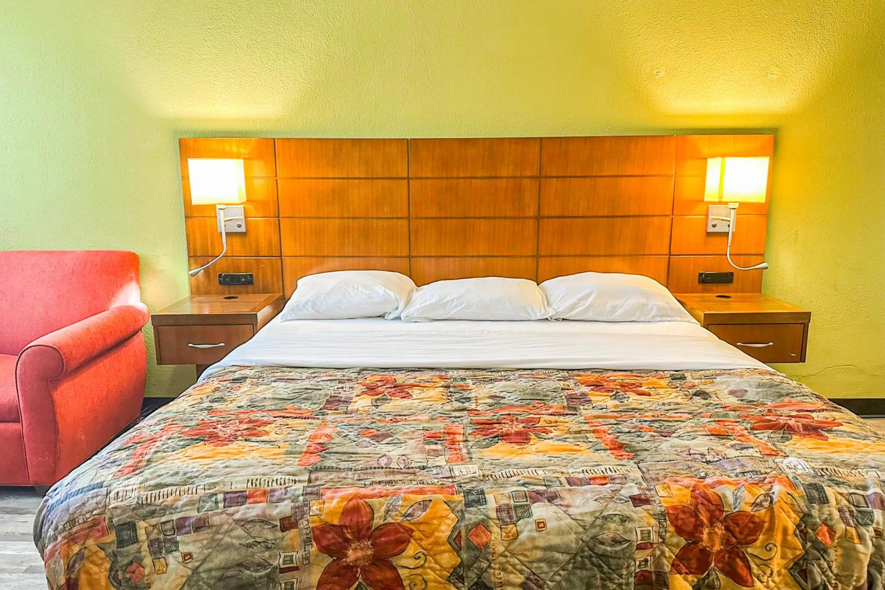 King Bed Non-Smoking in Jackson Hotel And Convention Center