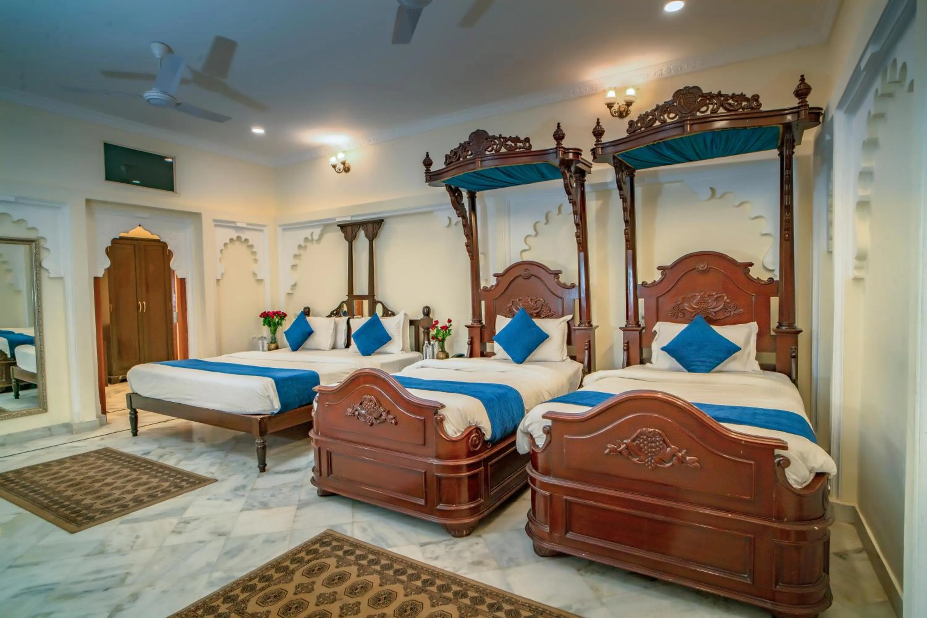 Family Suite in Swaroop Vilas - Lake Facing Boutique Hotel