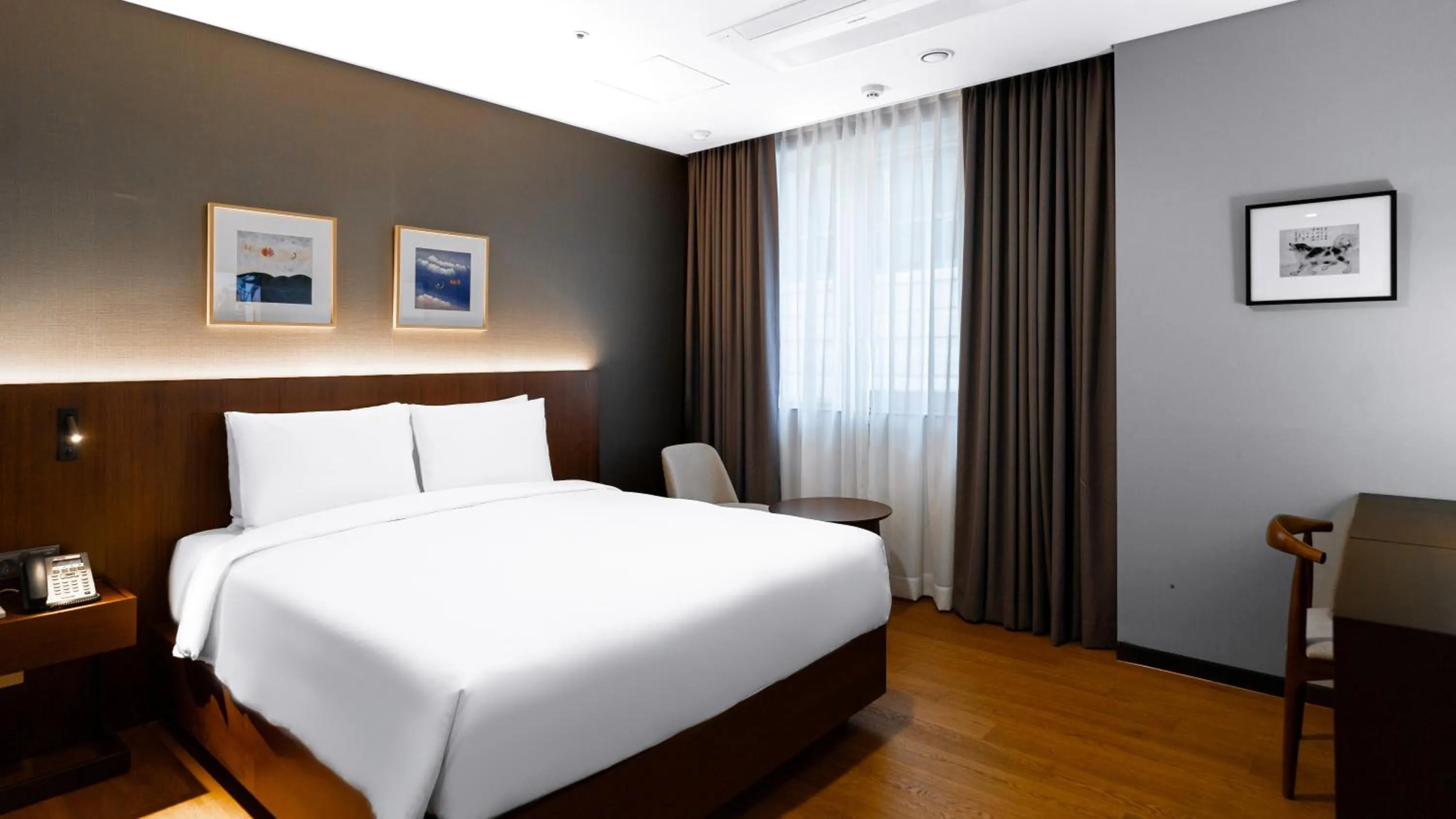 Deluxe Double Room in The Prima Hotel Jongno