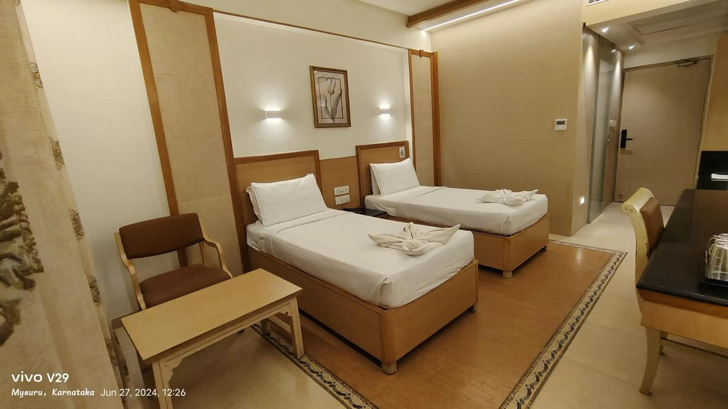 Standard Twin Room in Hotel Roopa