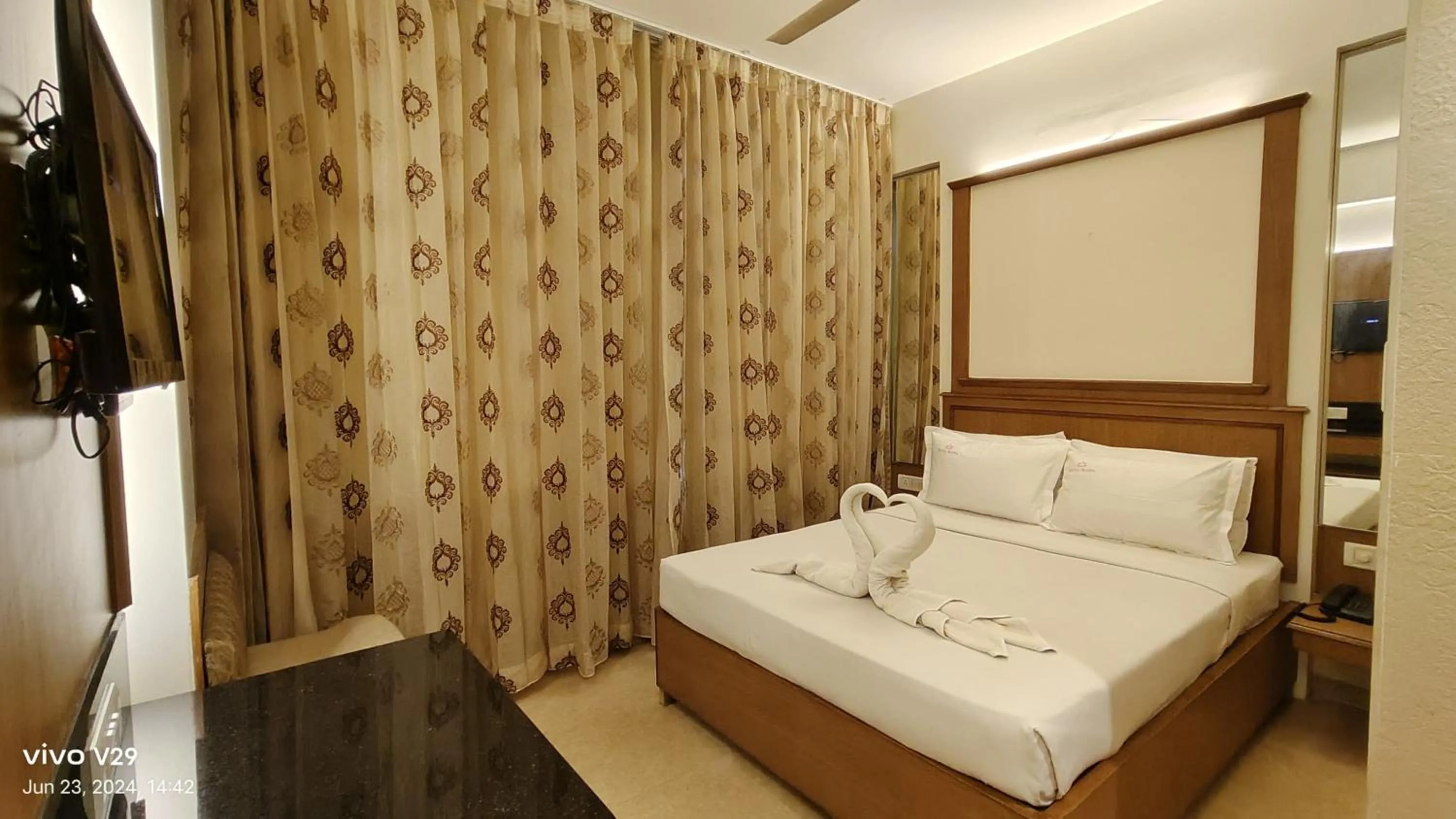 Standard Double Room in Hotel Roopa