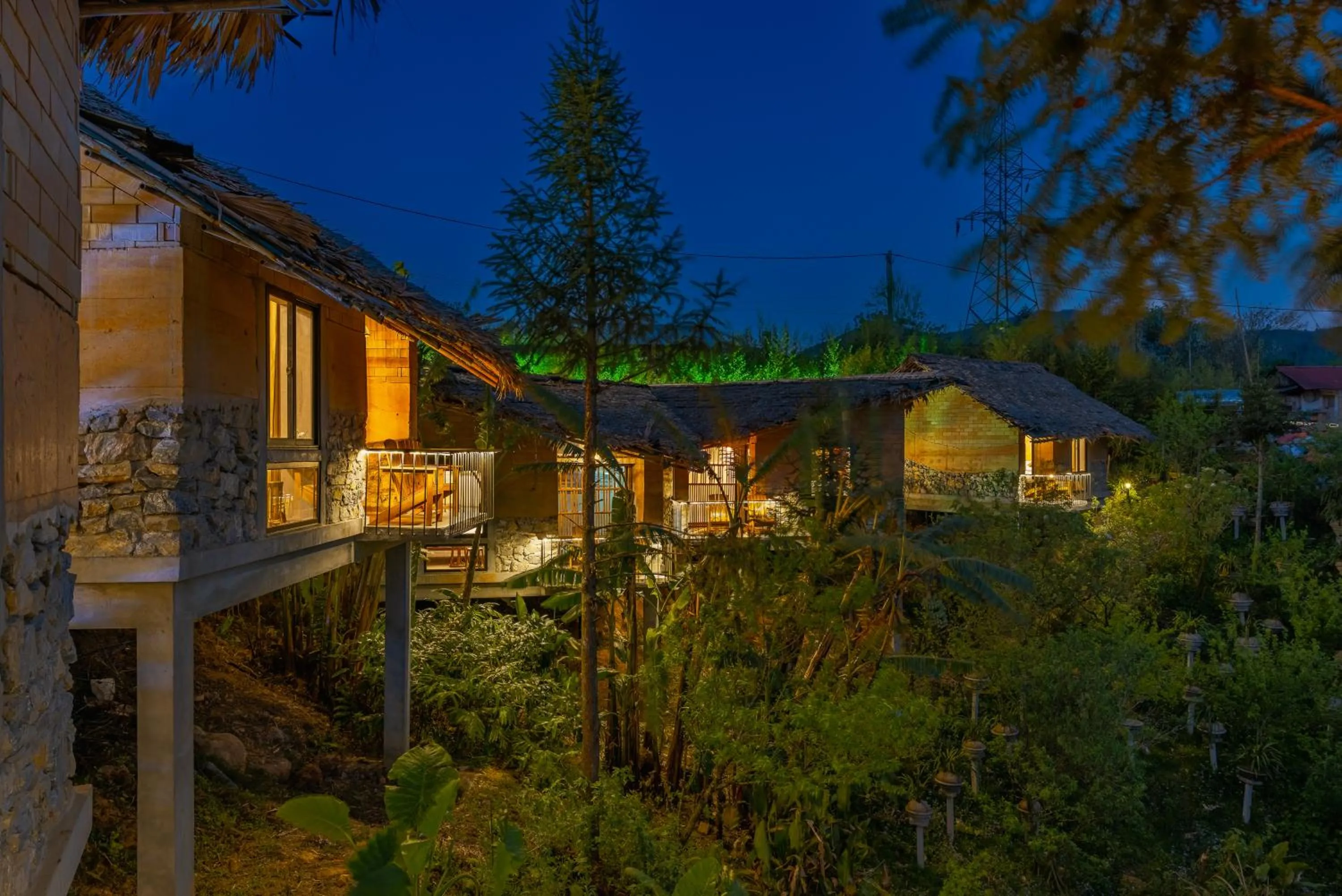 Deluxe Triple Room - single occupancy in Sapaxa Spring Garden Ecolodge