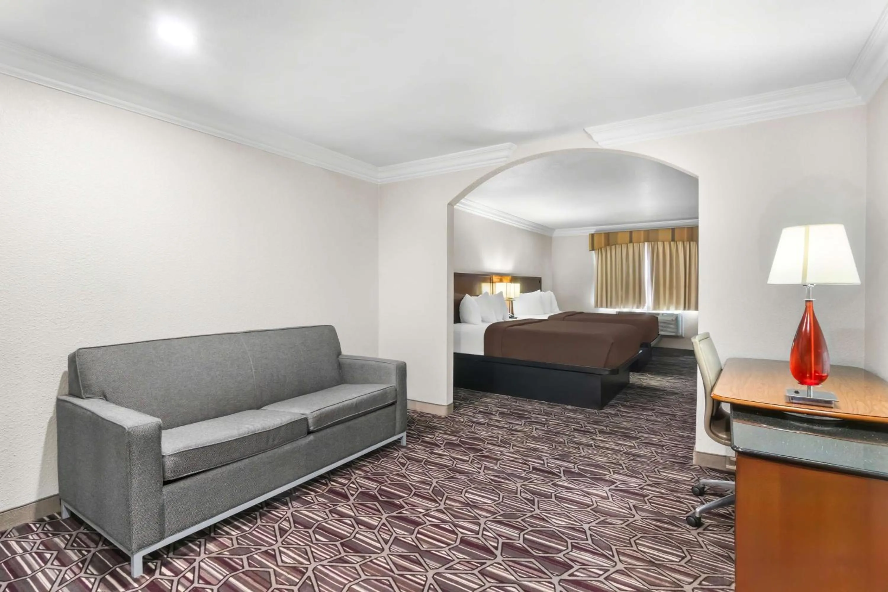 Queen Suite with Two Queen Beds with Sofa Bed and Roll-In Shower - Disability Access/Non-Smoking in SureStay Plus by Best Western Fort Worth Benbrook