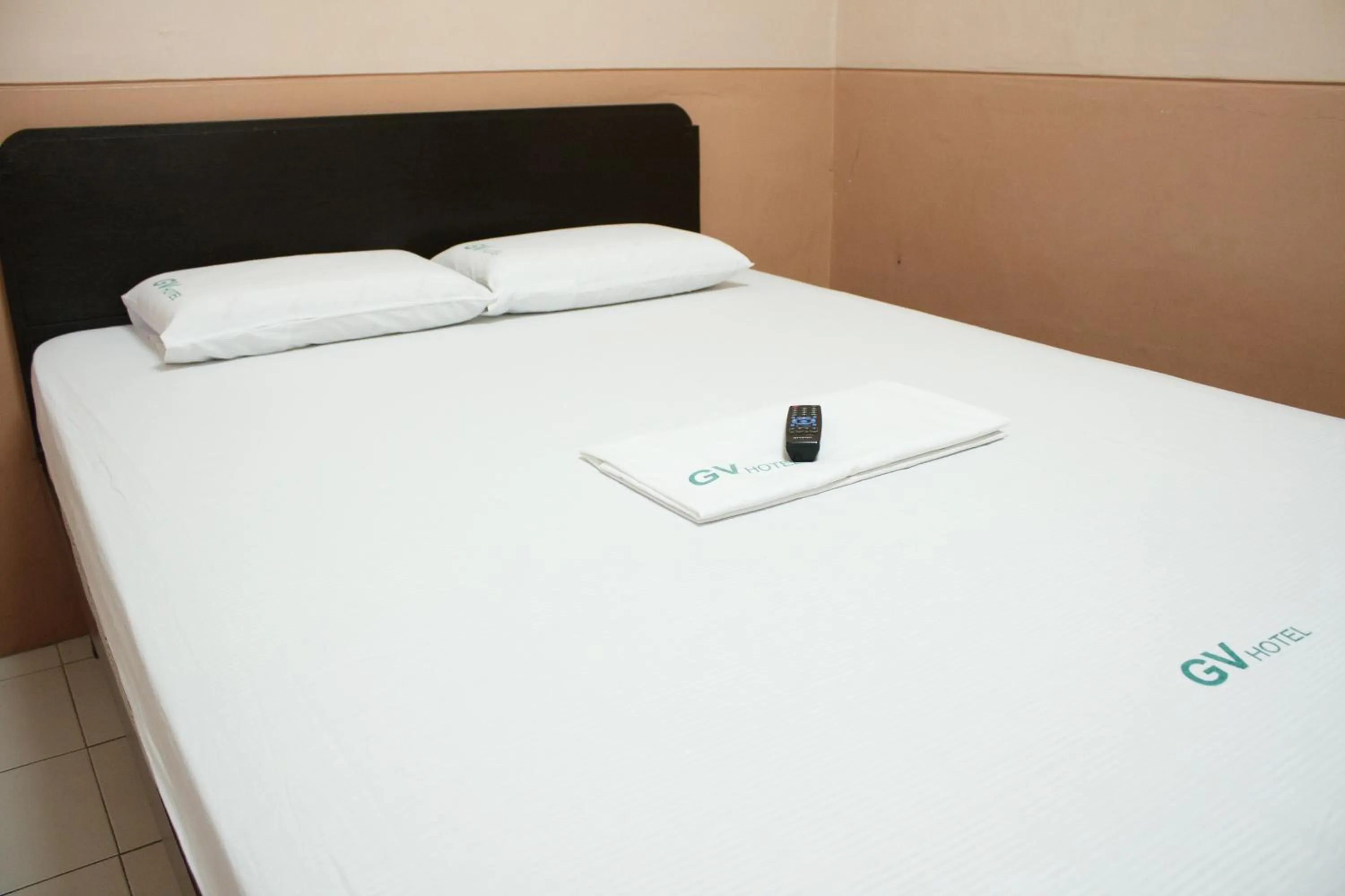 Standard Double Room in GV Hotel - Naval