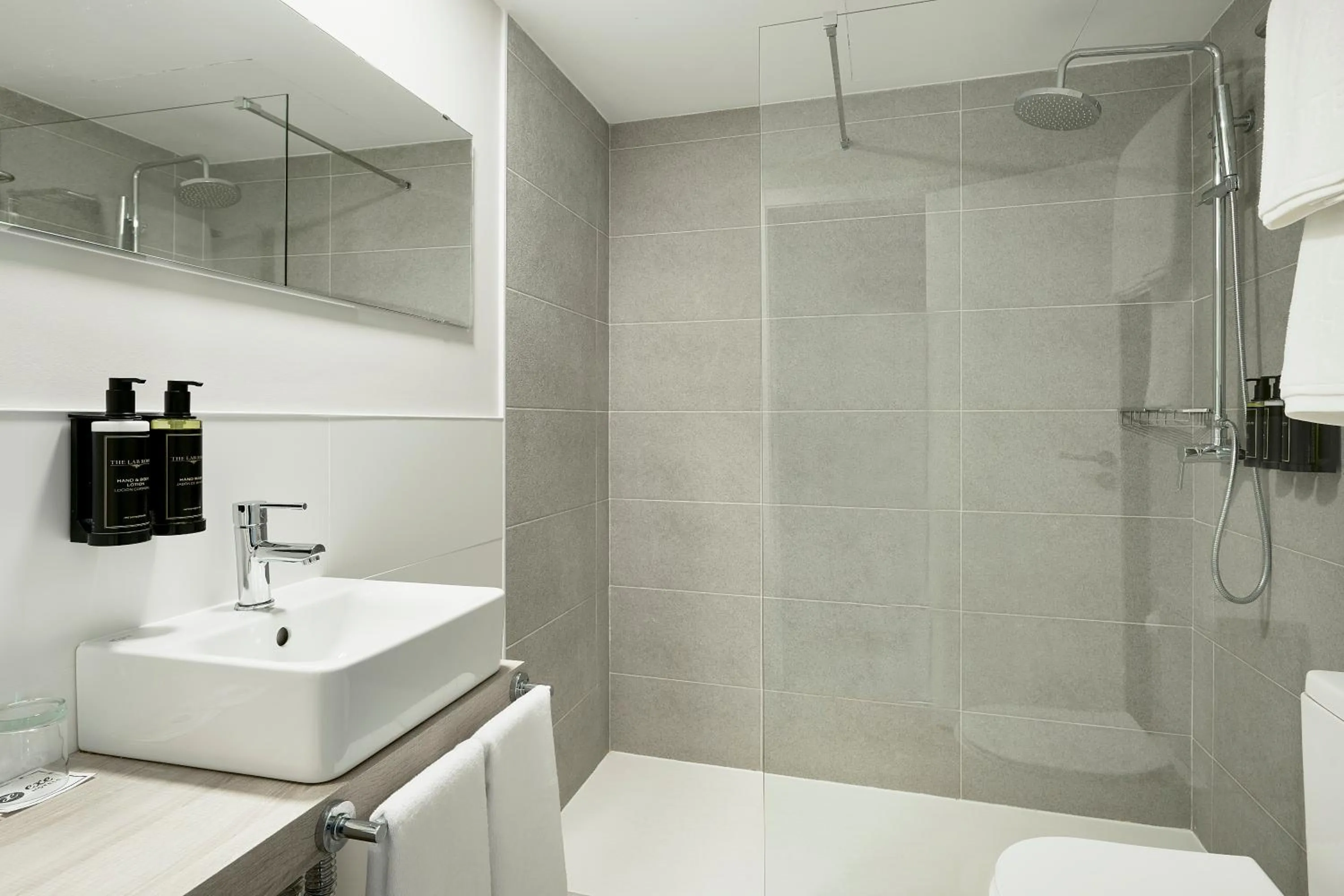 Deluxe Double Room with Sea View in Exe Portals Nous