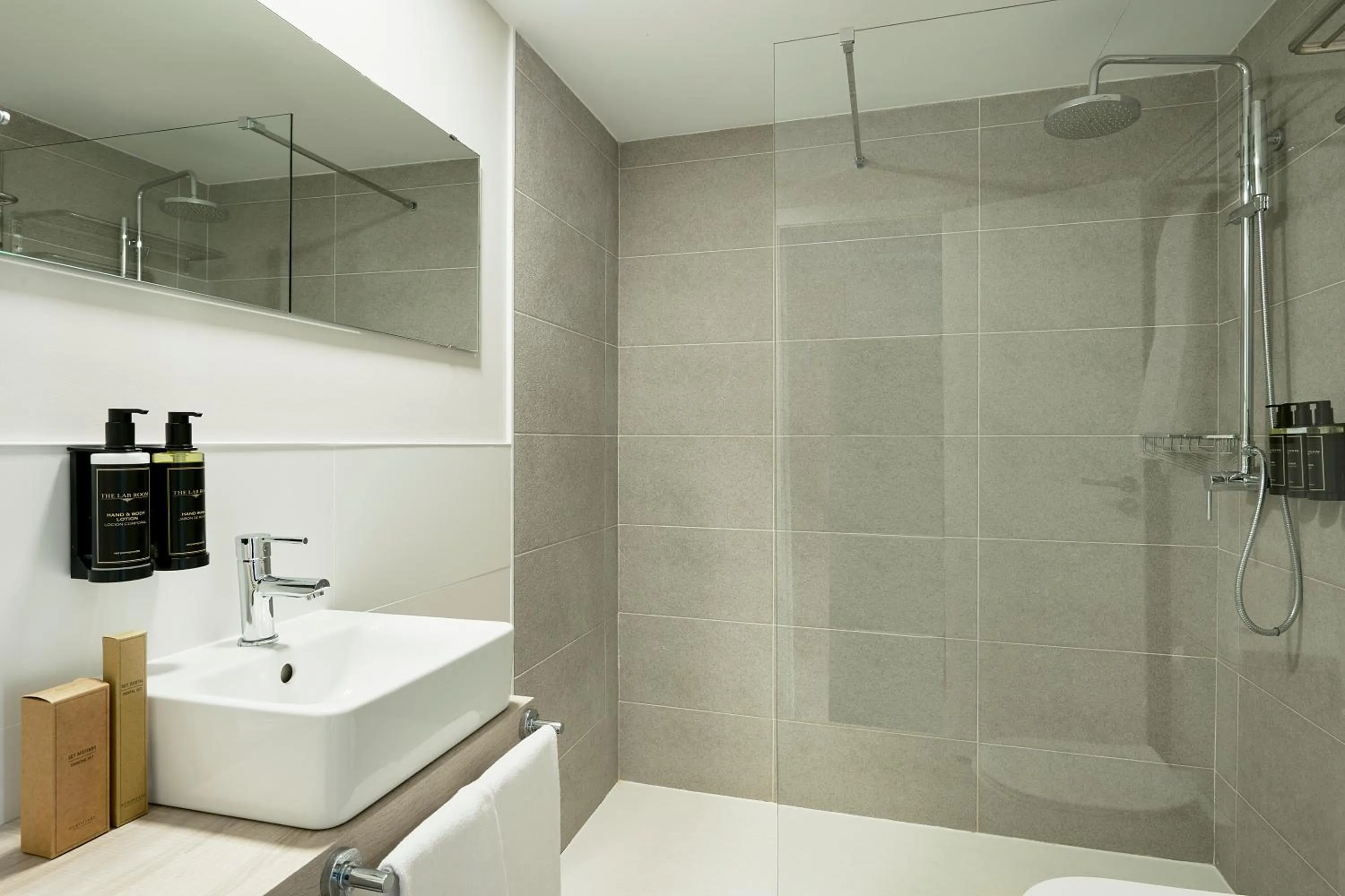 Deluxe Double Room with Balcony and Sea View in Exe Portals Nous