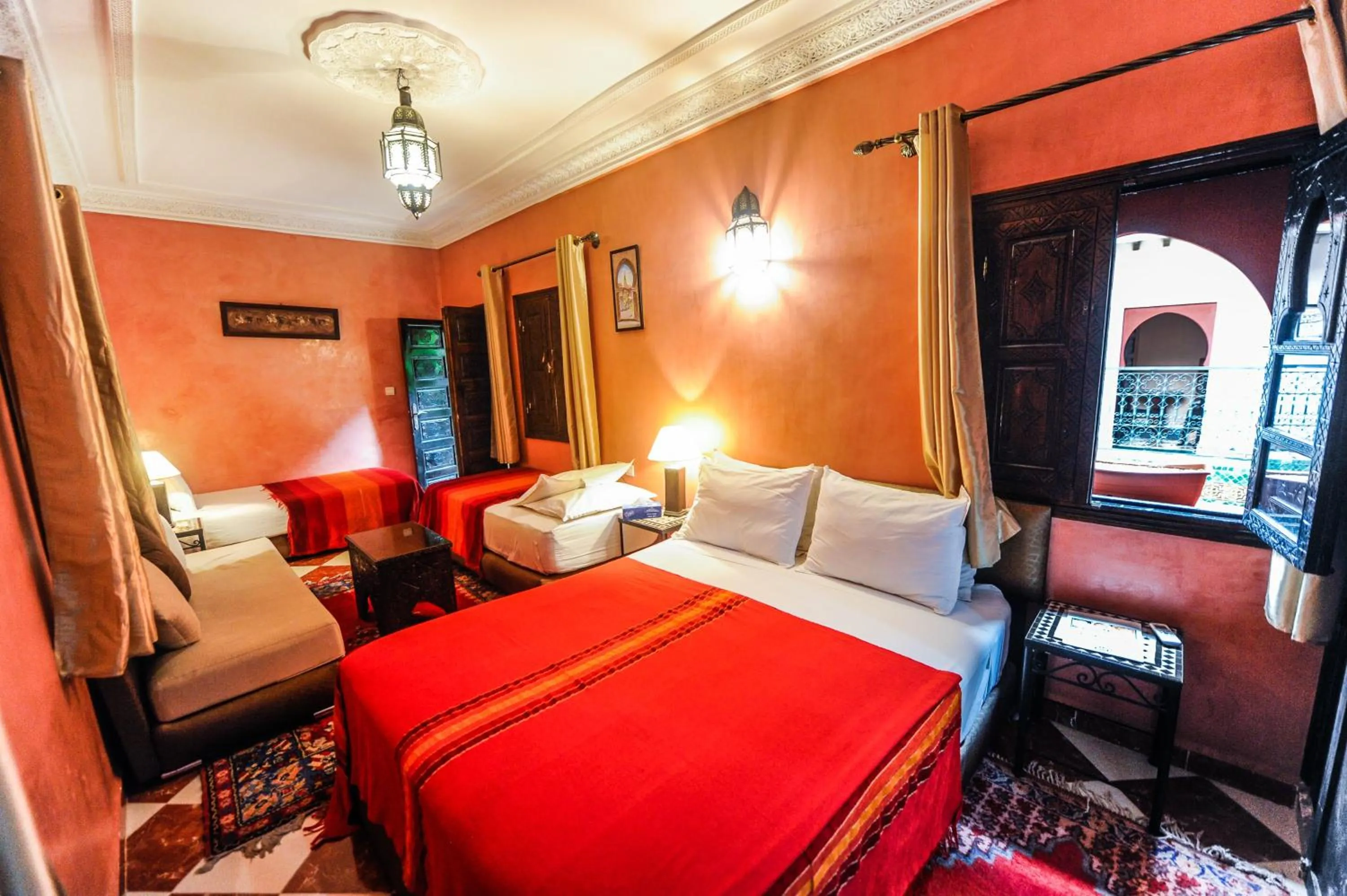 Quadruple Room Geranium in Riad Errabii & Spa