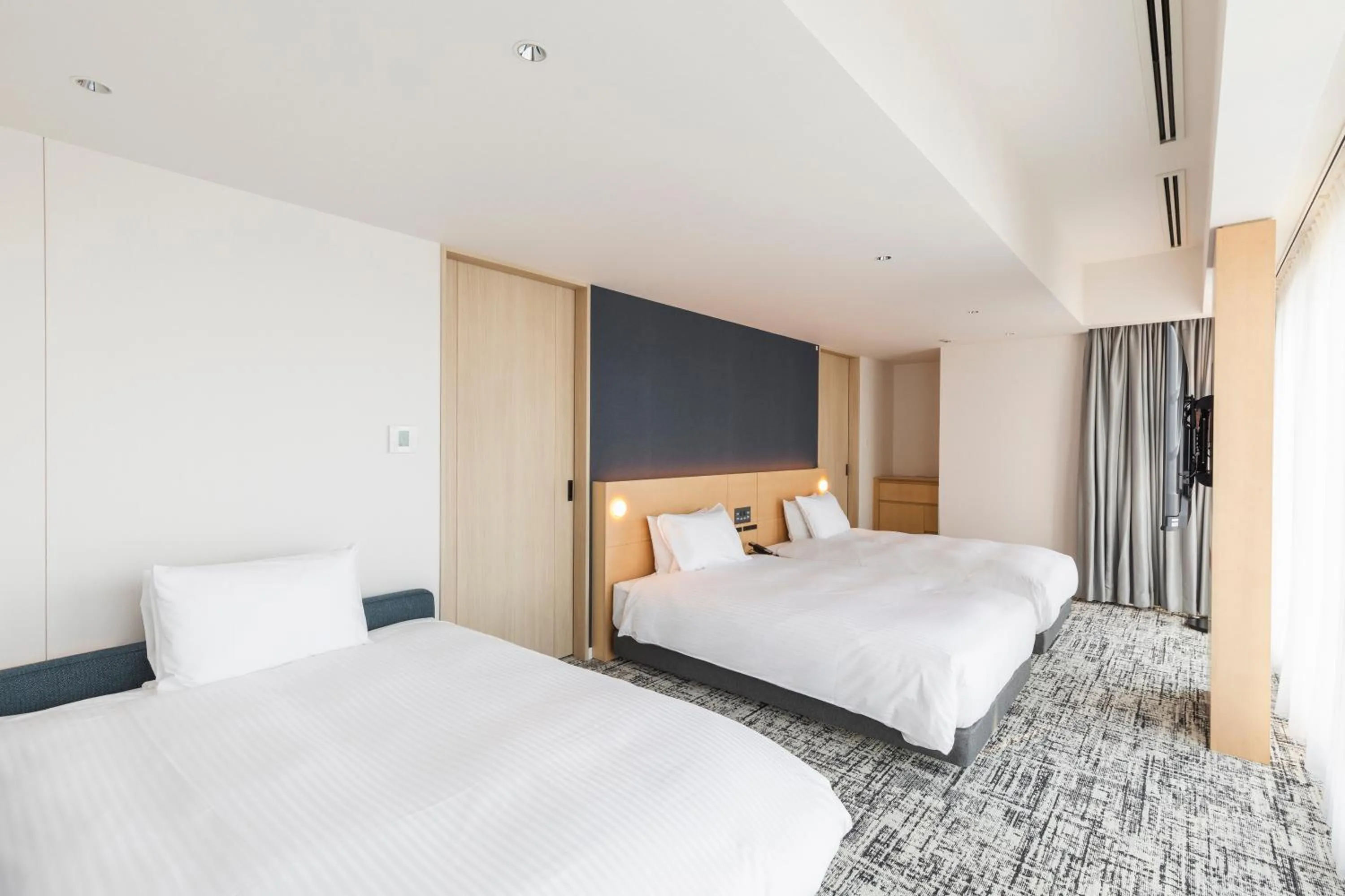 Deluxe Corner Twin Room - single occupancy in Sotetsu Hotels The Splaisir Yokohama