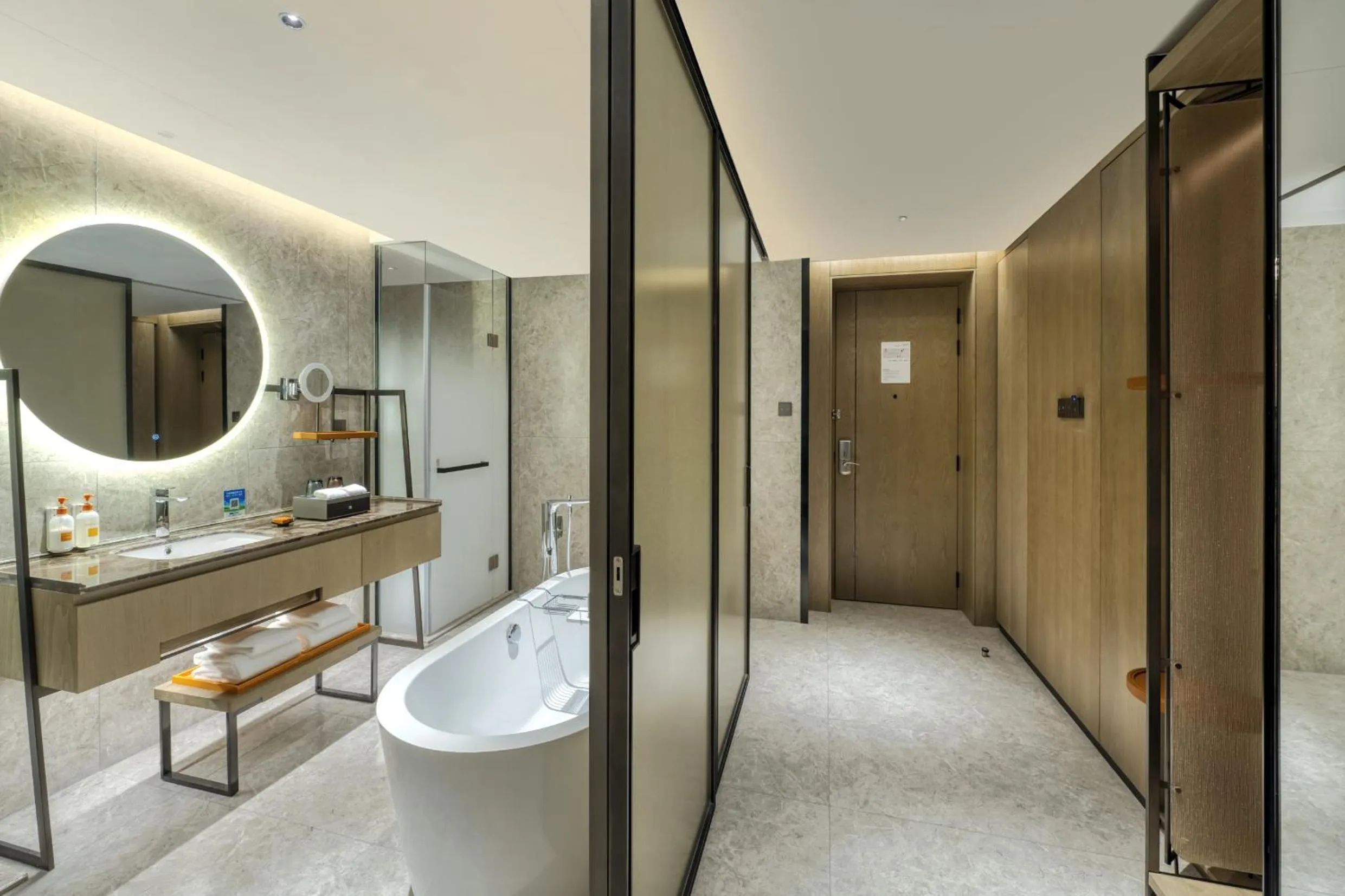 Premium King Room in Crowne Plaza Lanzhou New Area by IHG