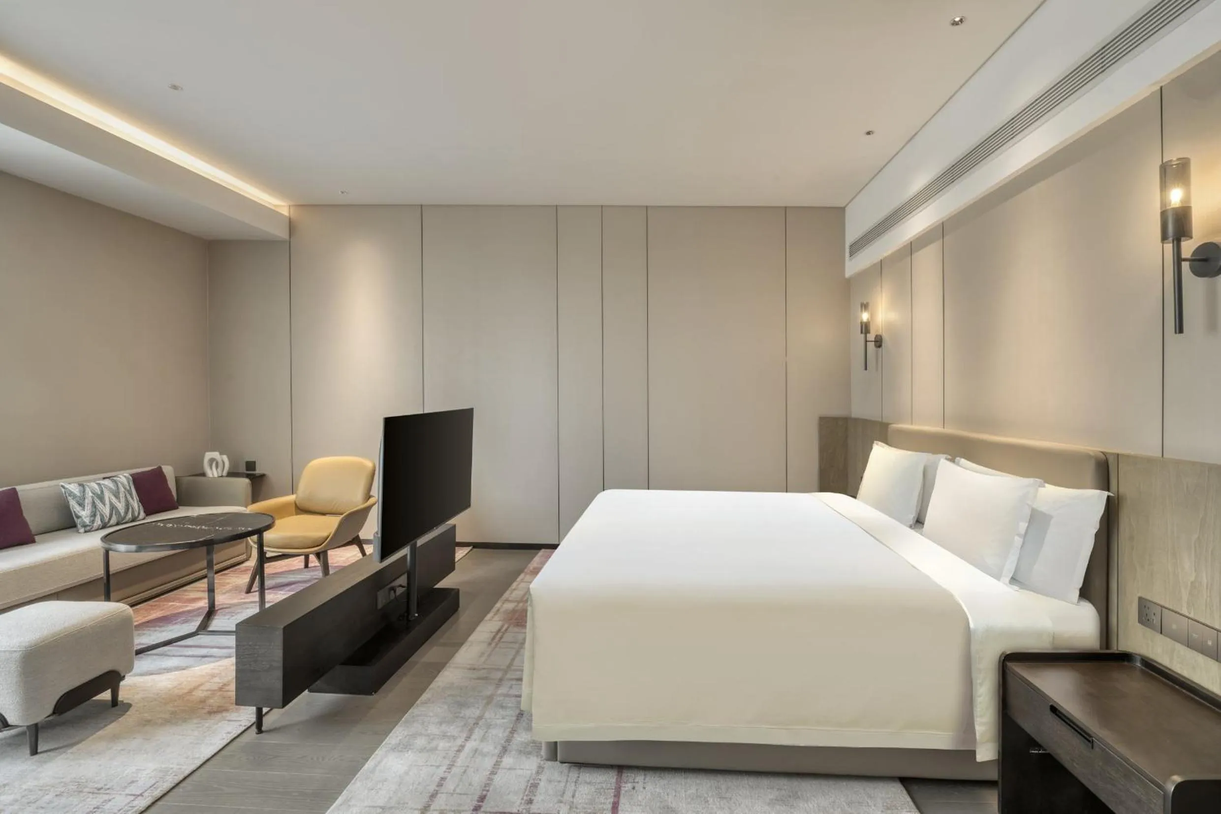 1 King One-Bedroom Suite Dining Kitchenette Area in Crowne Plaza Lanzhou New Area by IHG