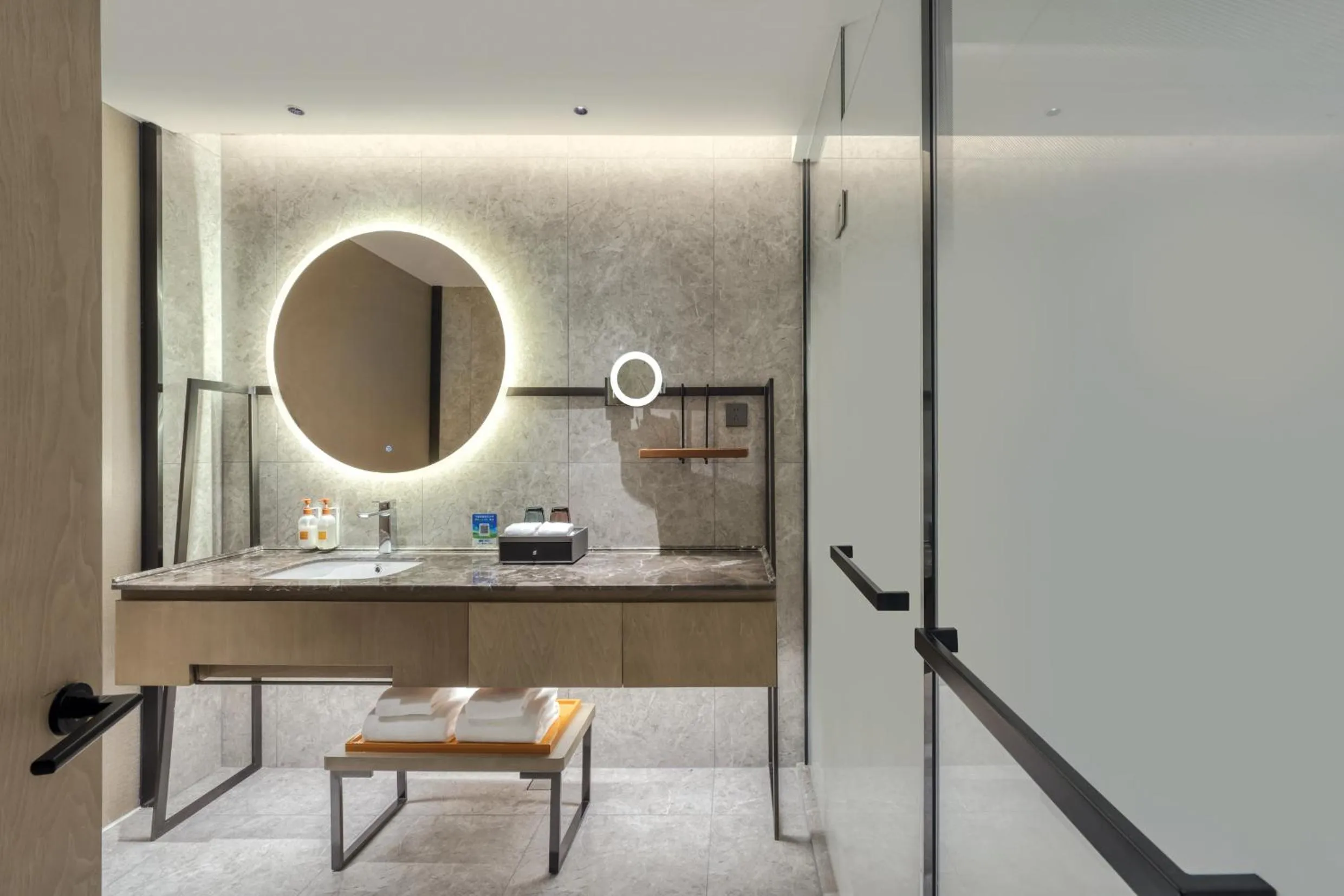 Standard Room in Crowne Plaza Lanzhou New Area by IHG