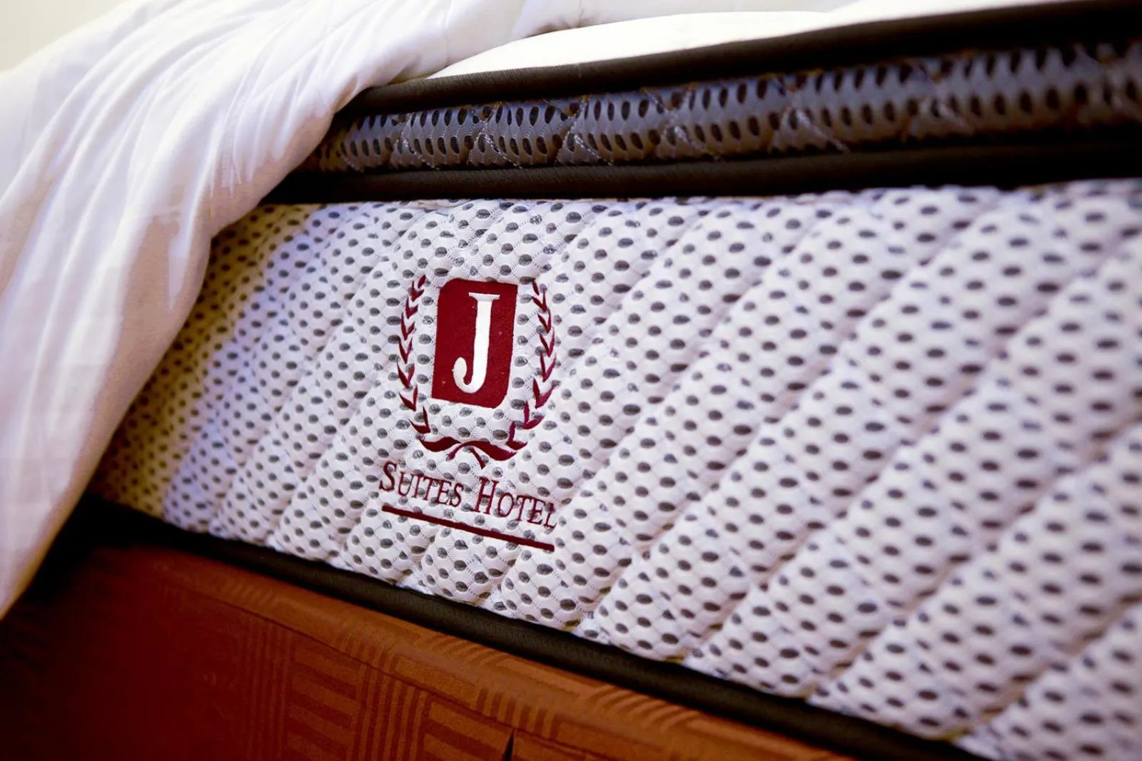 Deluxe King Room - Non window in J Suites Hotel