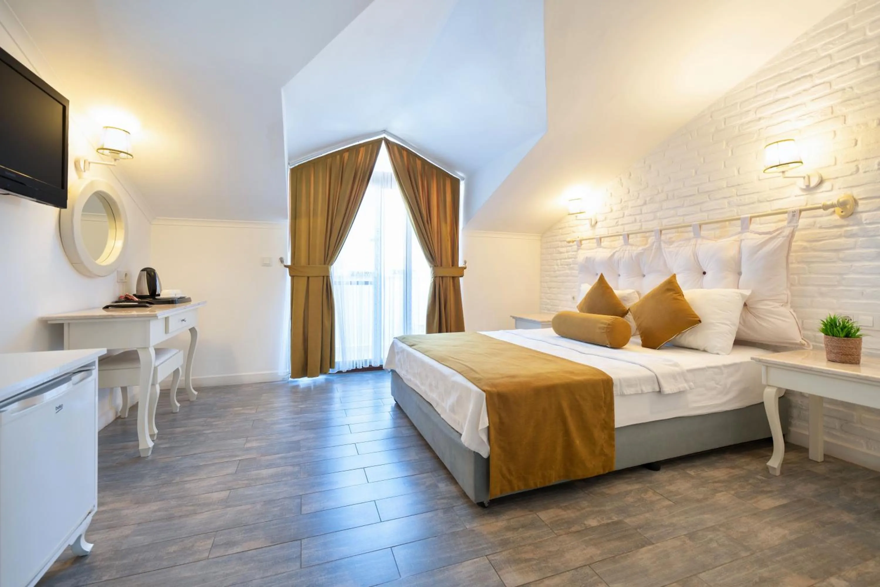 Deluxe Room with Balcony Garden or Pool view in Ata Lagoon Beach Hotel