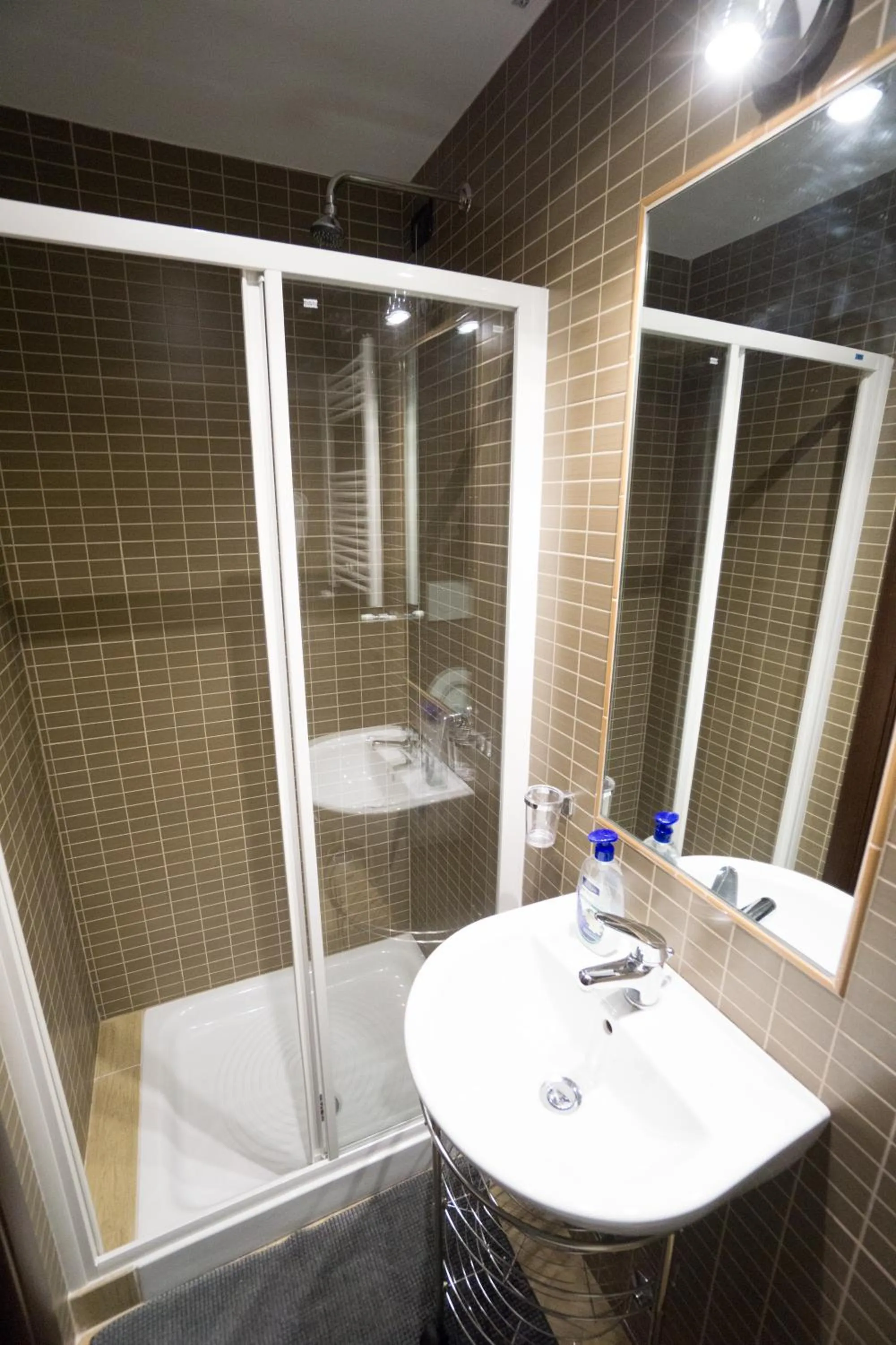 Quadruple Room with Shared Bathroom in Funny Palace Hostel