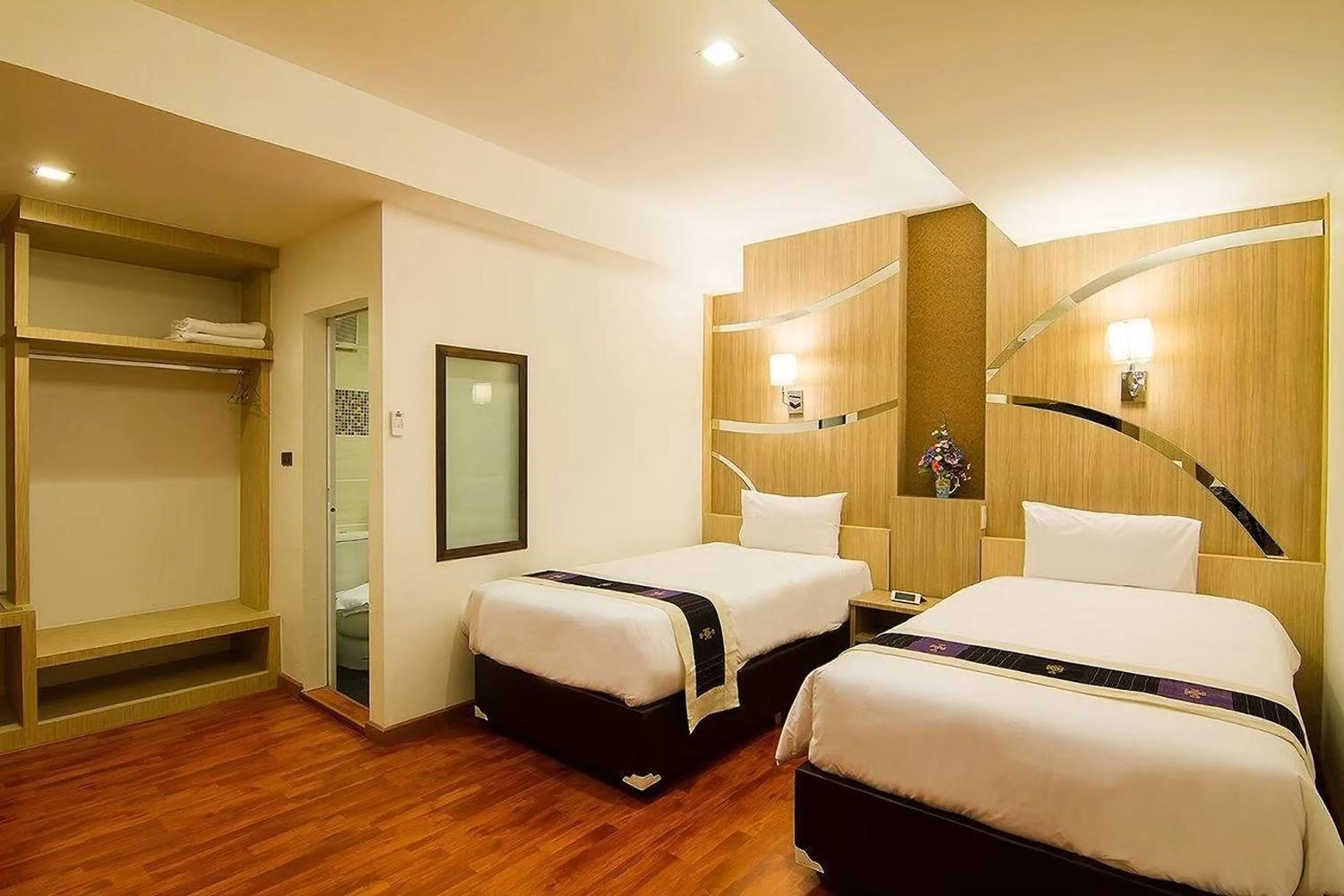 Standard Twin Room in Delio Boutique Hotel