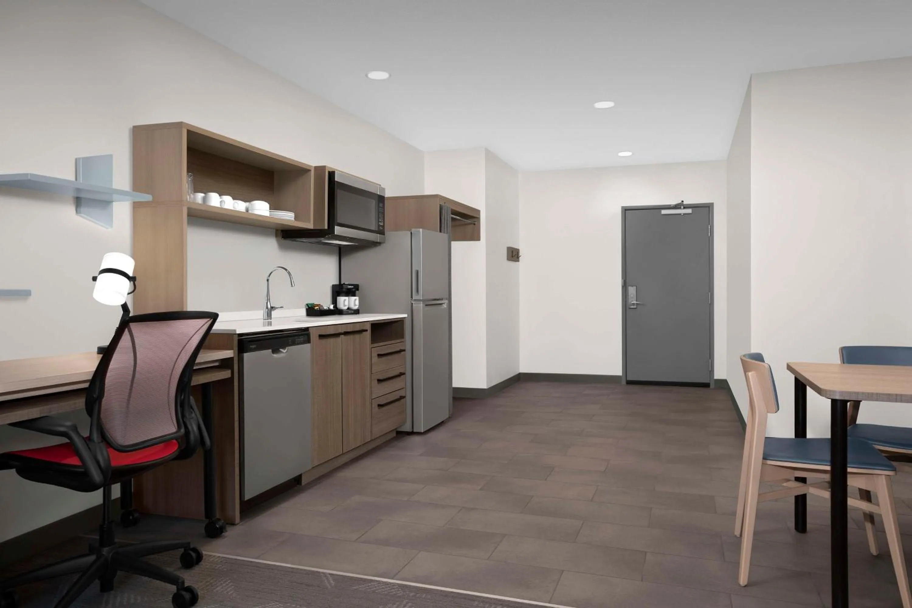 One-Bedroom King Suite in Home2 Suites By Hilton Chattanooga East Ridge