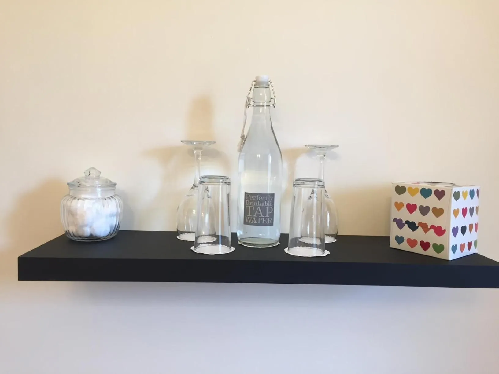 King Room - single occupancy in The Village Inn