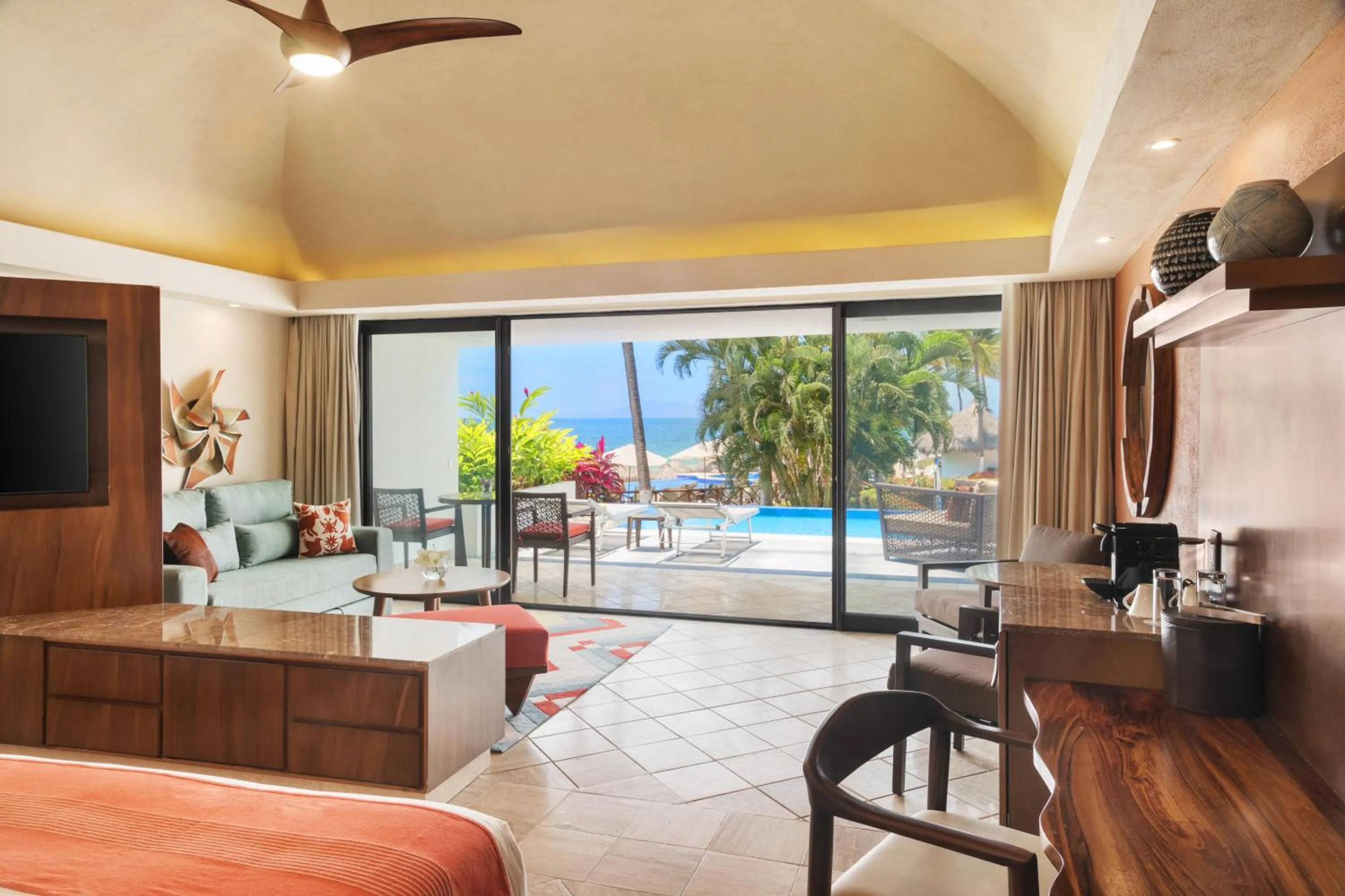 Club King Suite with Ocean View - single occupancy - Swim Up in Hyatt Ziva Puerto Vallarta - All Inclusive