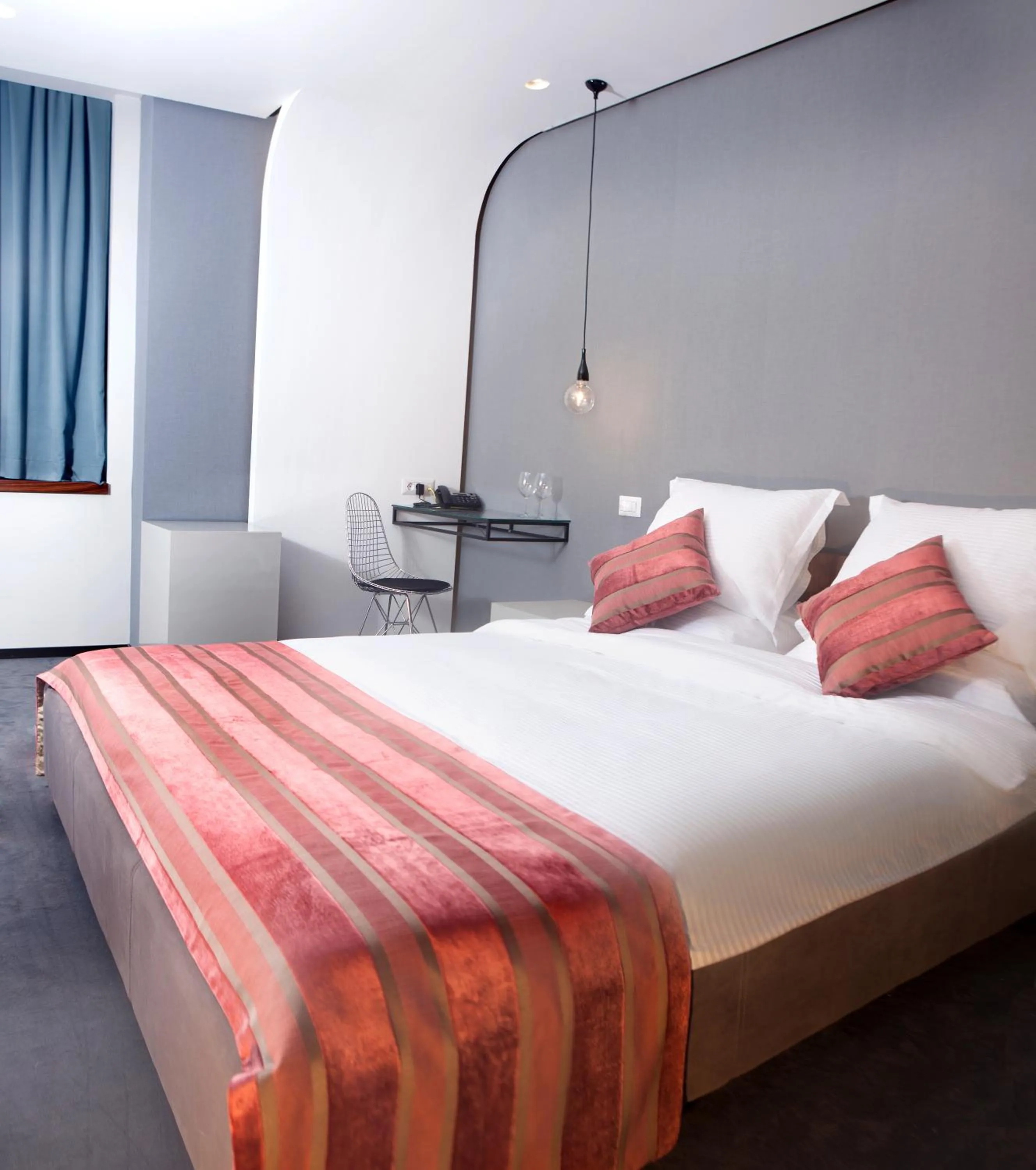 Double Room - single occupancy in Hotel Russia