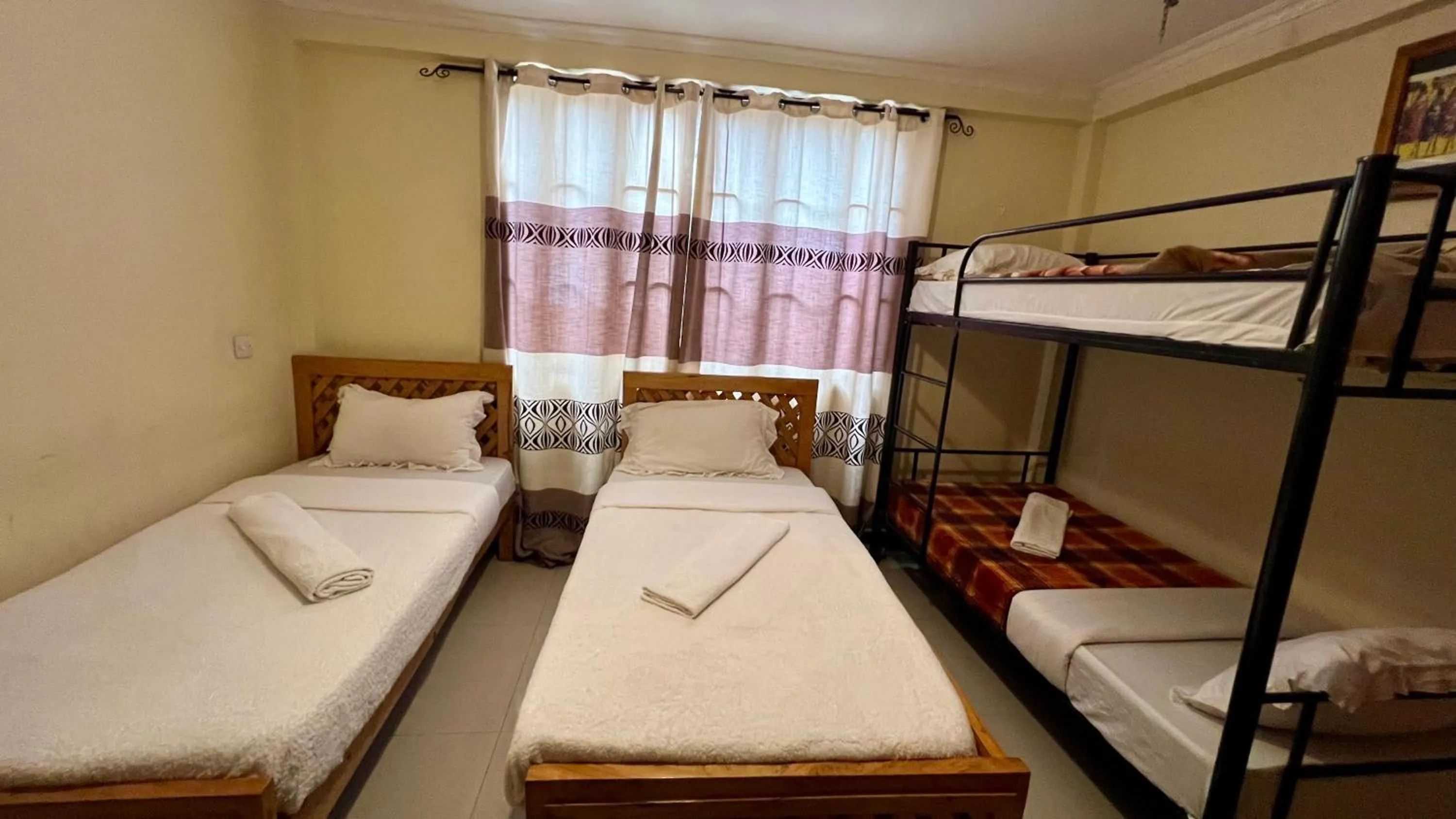 4-Bed Female Dormitory Room in Runako Hostel