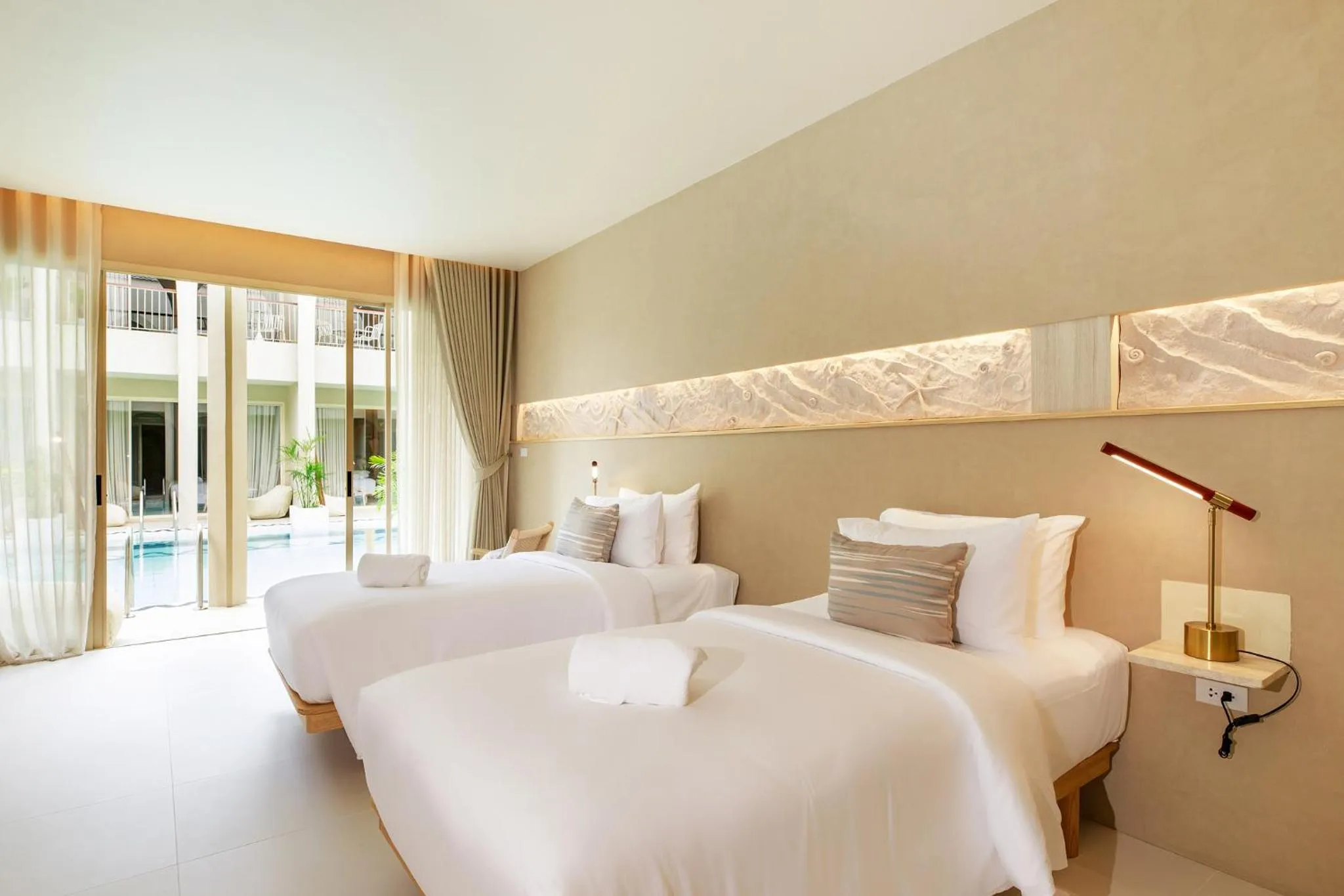 Twin Room with Pool View in Navakiri Boutique Resort Satun