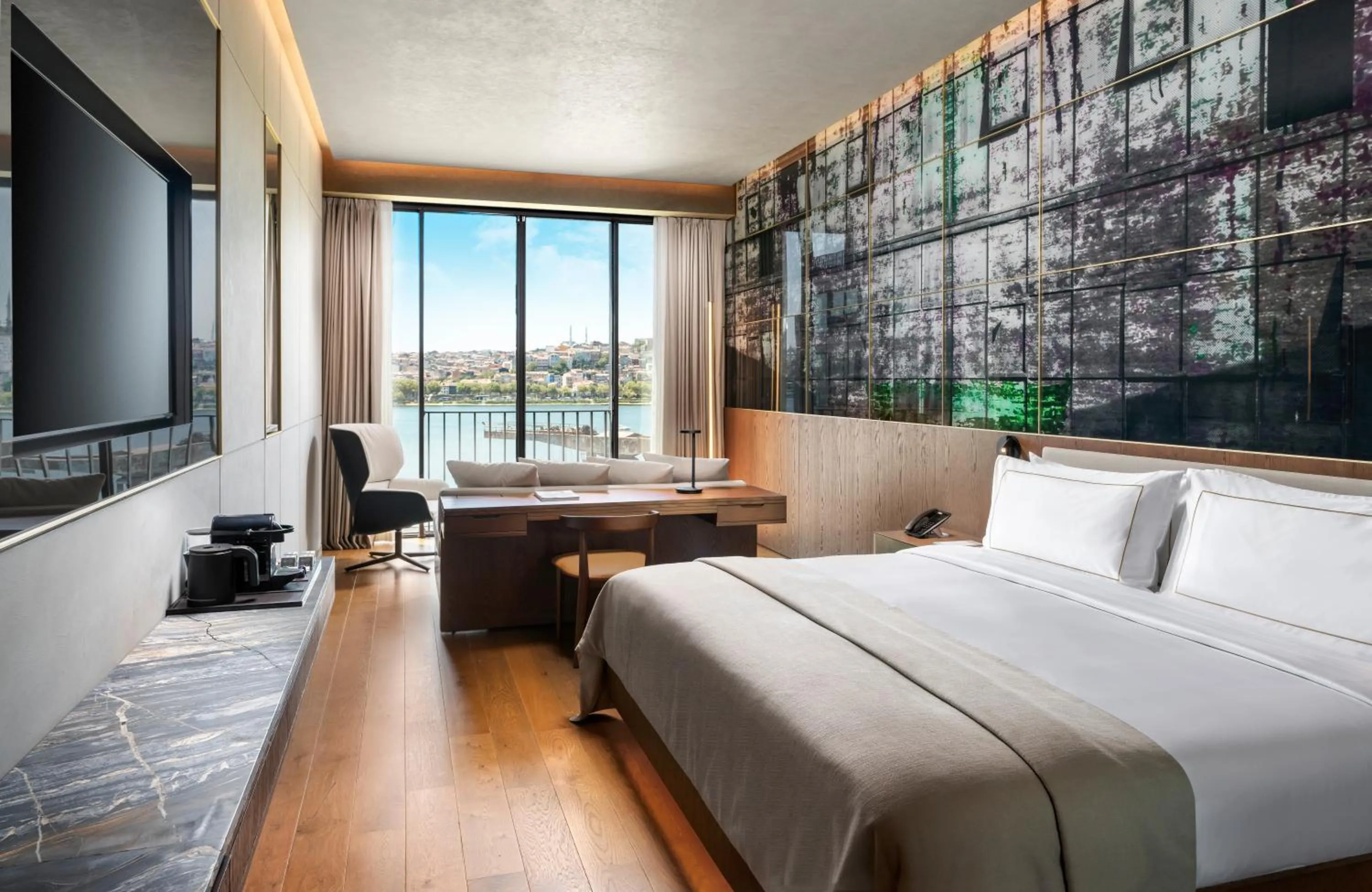 Premium King Room with Sea View in Rixos Tersane Istanbul