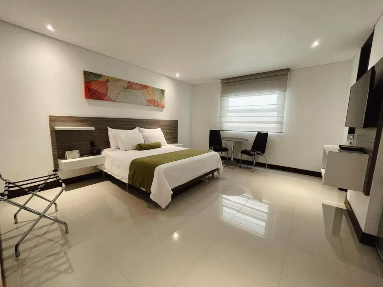 Standard Queen Room in Hotel Loyds