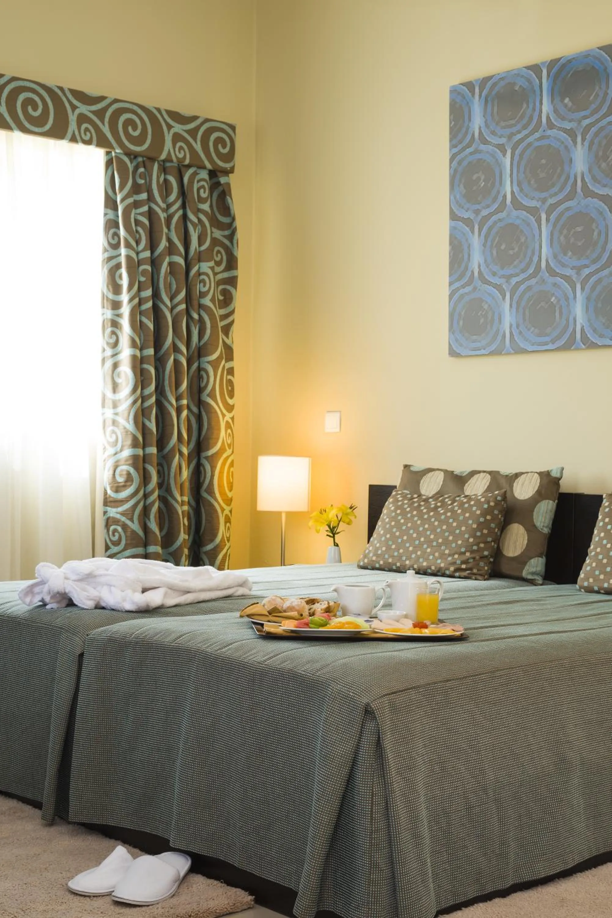 Deluxe Double Room in Montebelo Indy Maputo Congress Hotel