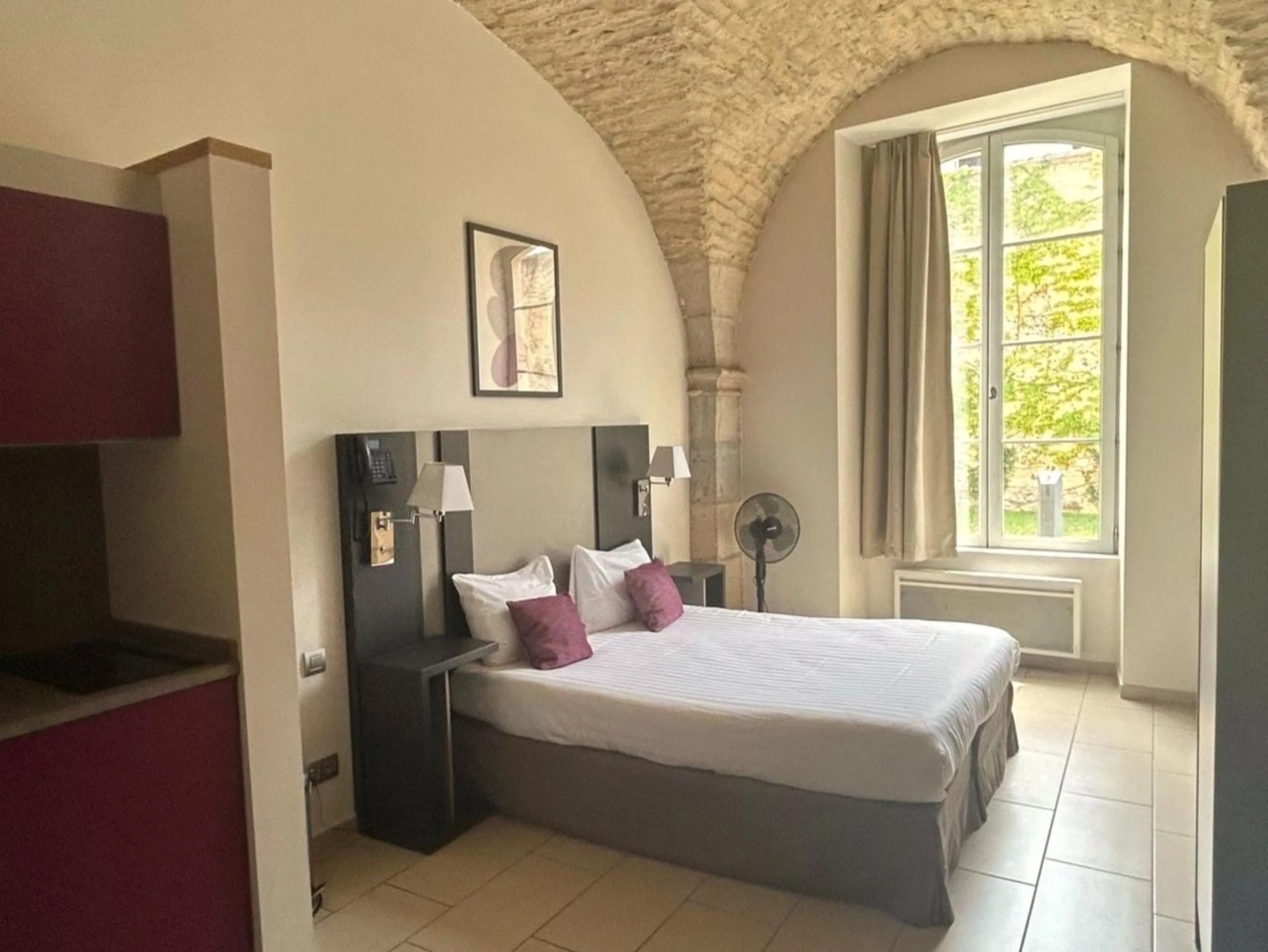 Superior Studio in Appart'hôtel Odalys City - Dijon Centre Les Cordeliers