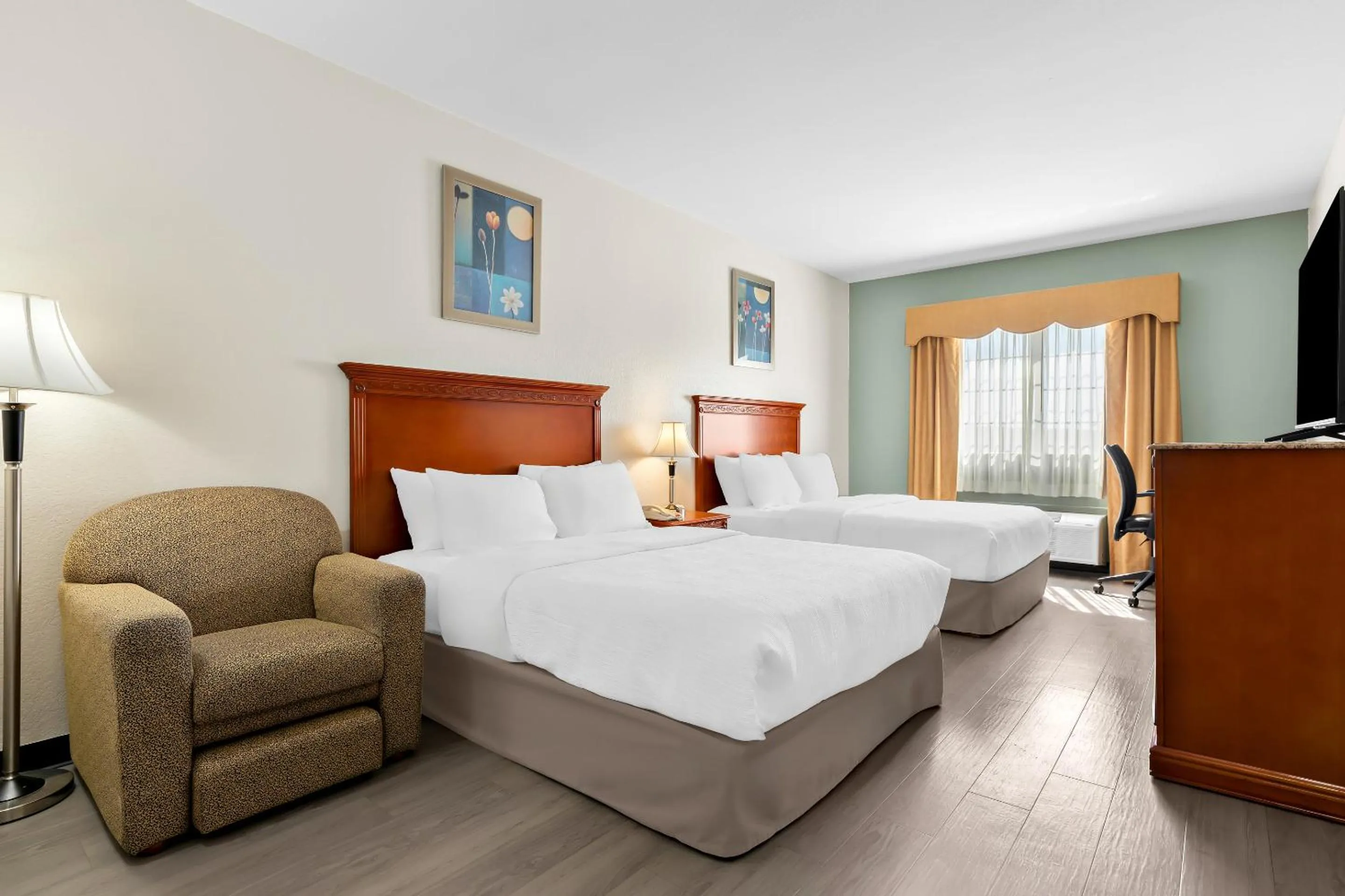 Two Queen Beds - Non Smoking in Quality Inn & Suites McAlester on Hwy 69