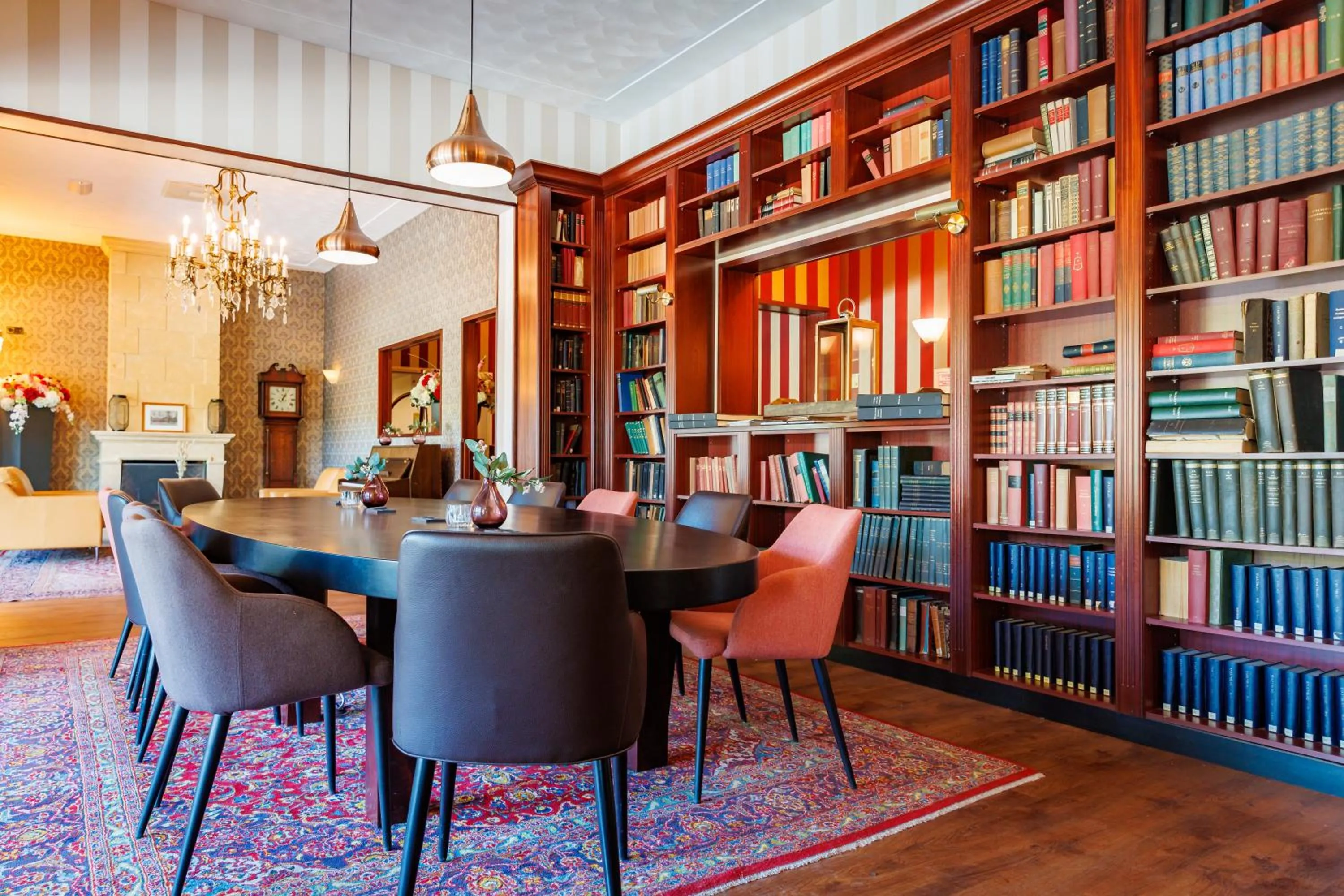 Lobby or reception in Bastion Hotel Apeldoorn Het Loo