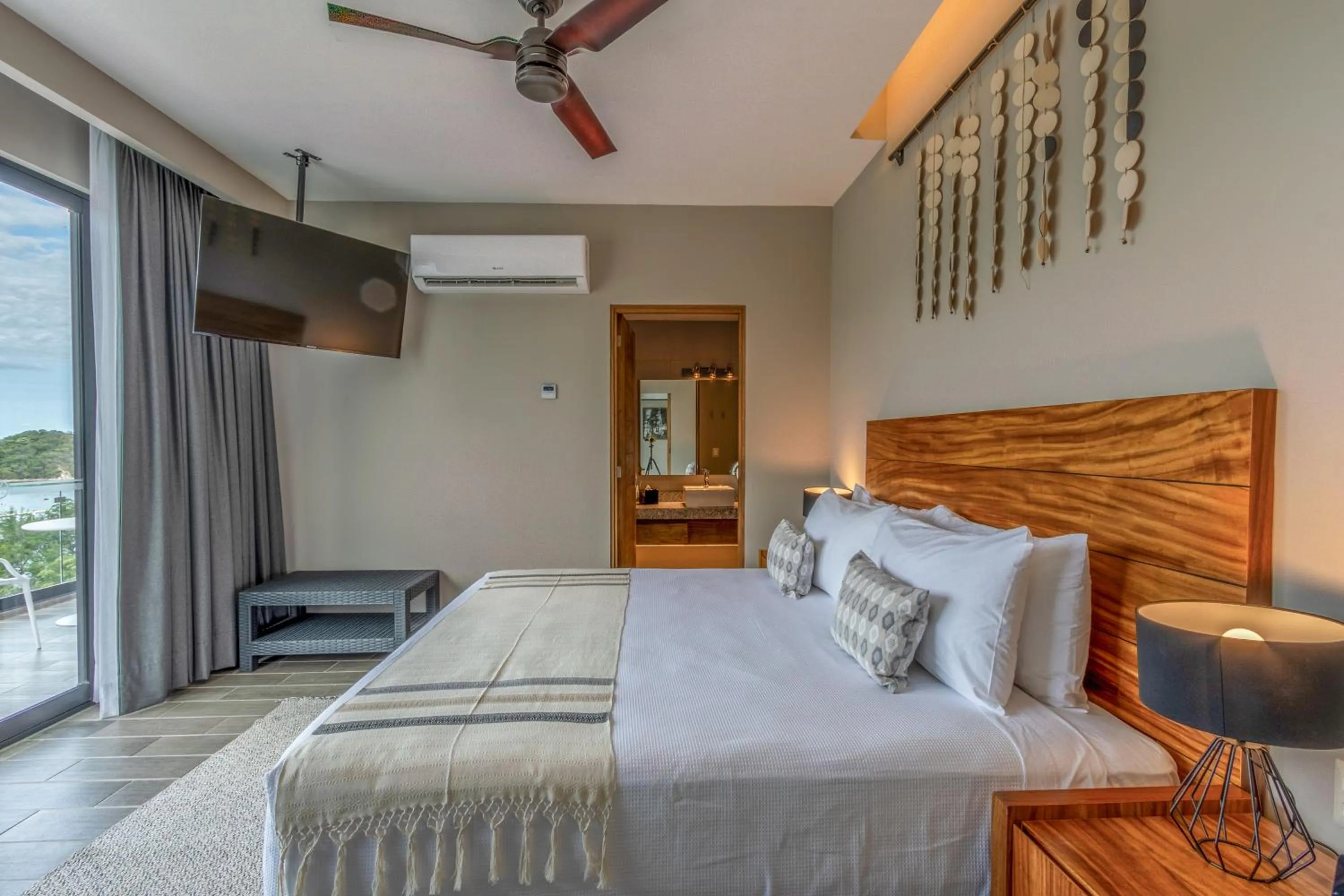 Junior Suite in Nirú Ocean Suites by Binniguenda