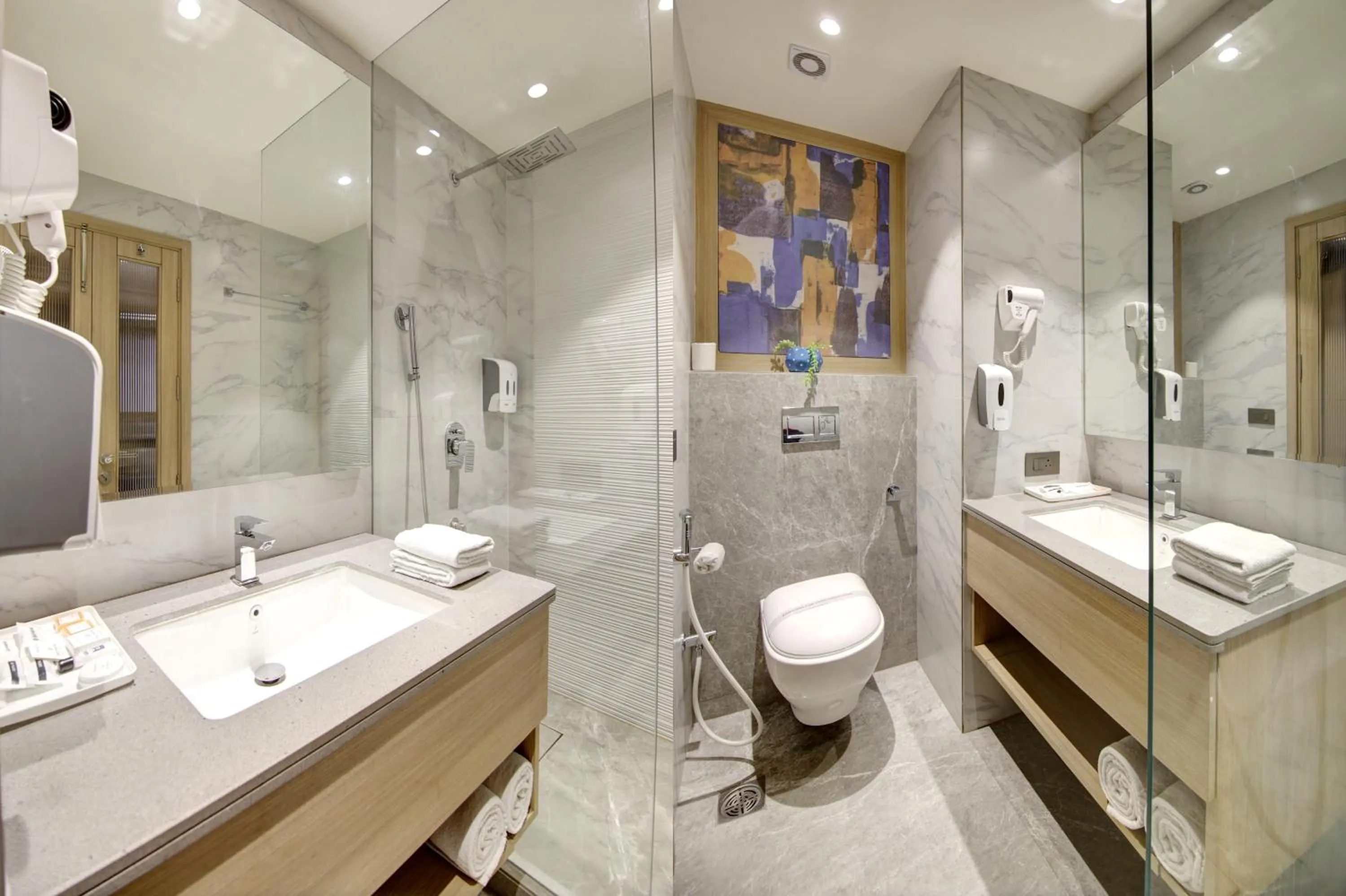 King Room in East Park Inn