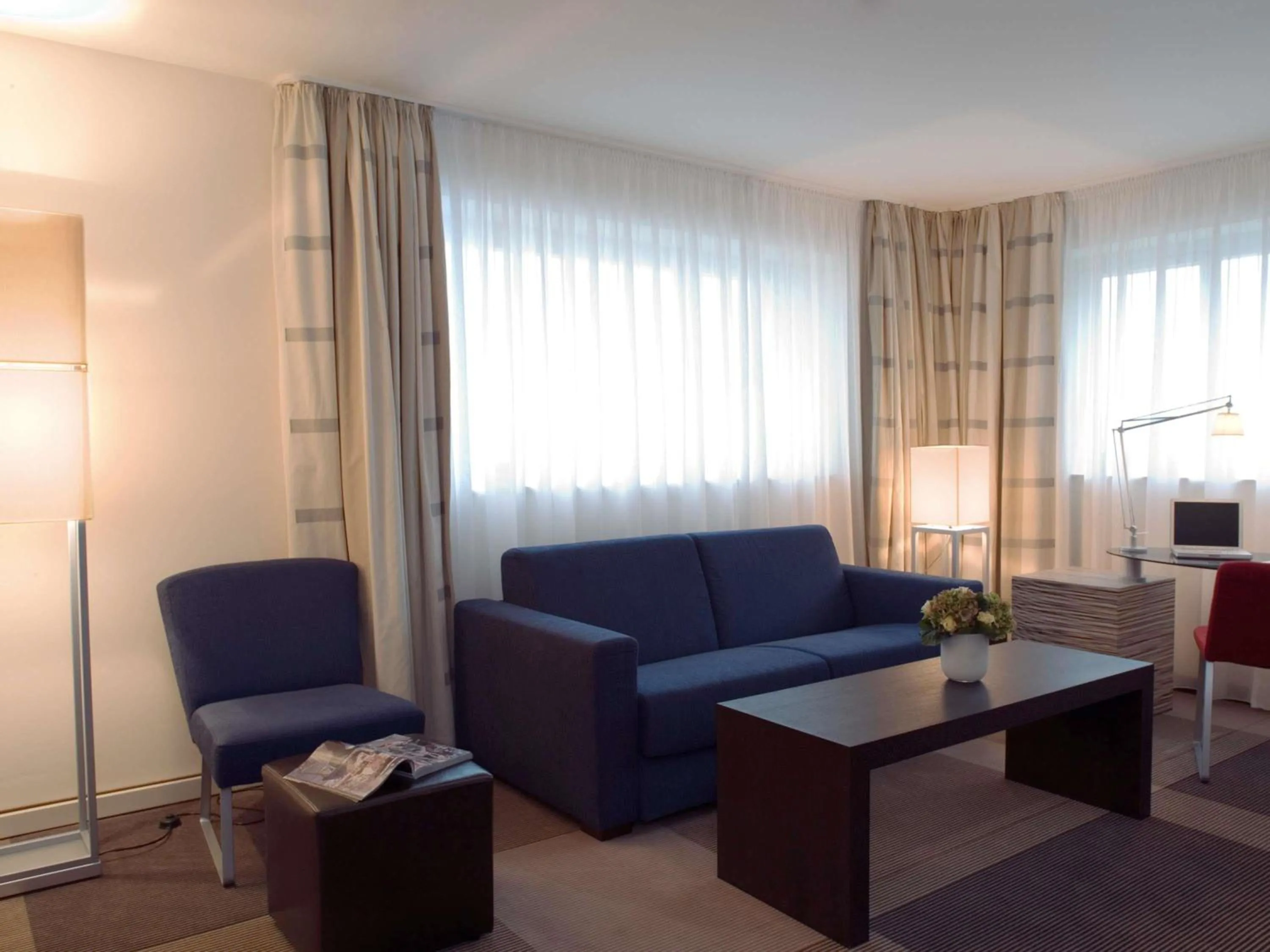 Ambassador Suite - single occupancy in Mövenpick Hotel Amsterdam City Centre